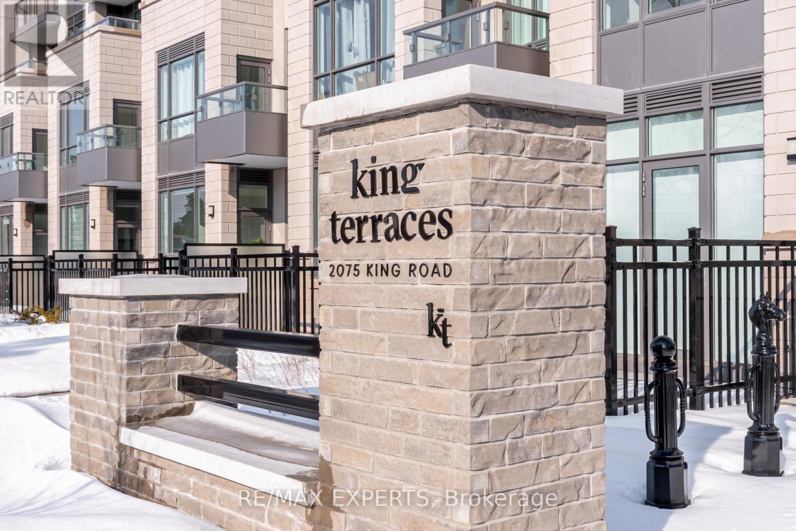 336 - 2075 King Road, King, Ontario  L7B 0R6 - Photo 3 - N12834430