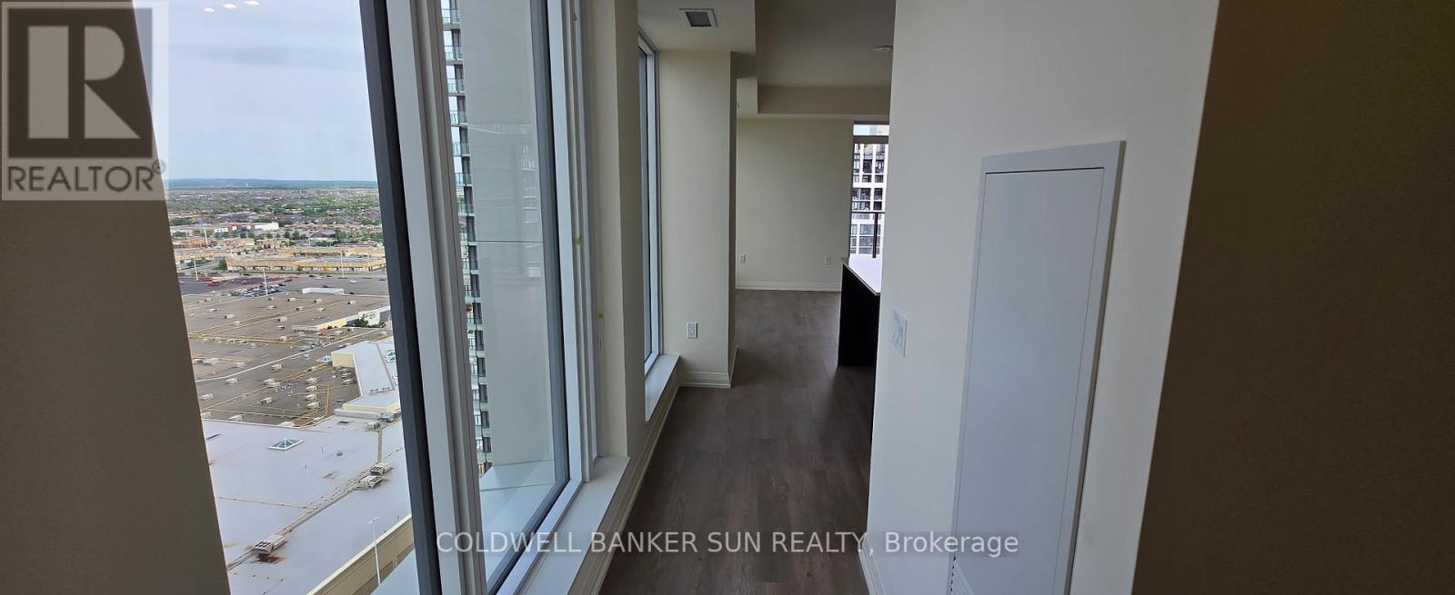 2415 - 8960 Jane Street, Vaughan, Ontario  L4K 2M9 - Photo 11 - N12834436