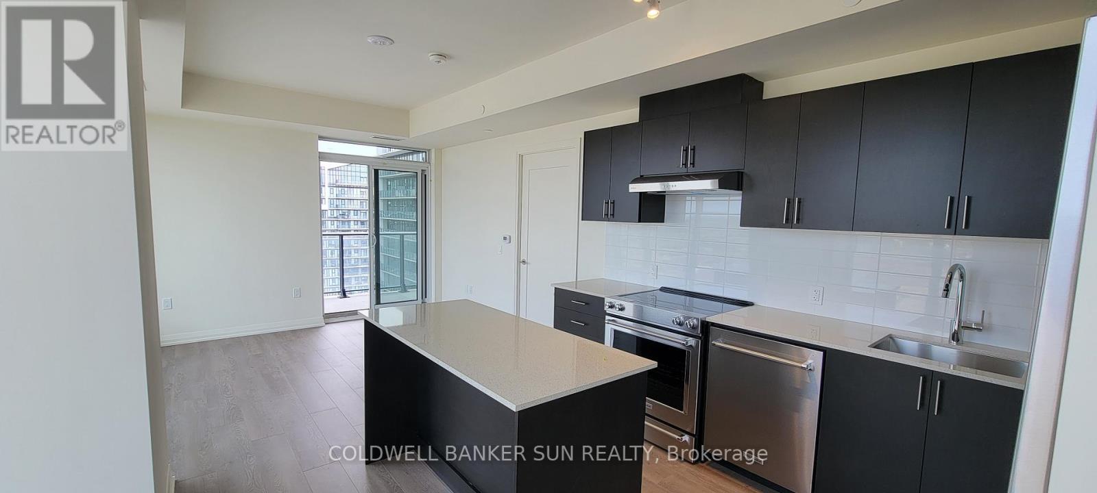 2415 - 8960 Jane Street, Vaughan, Ontario  L4K 2M9 - Photo 12 - N12834436