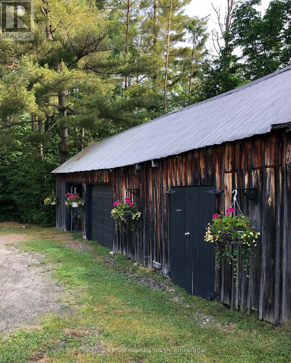 4718 County Rd 21 Road, Dysart Et Al, Ontario  K0M 1S0 - Photo 47 - X12834314