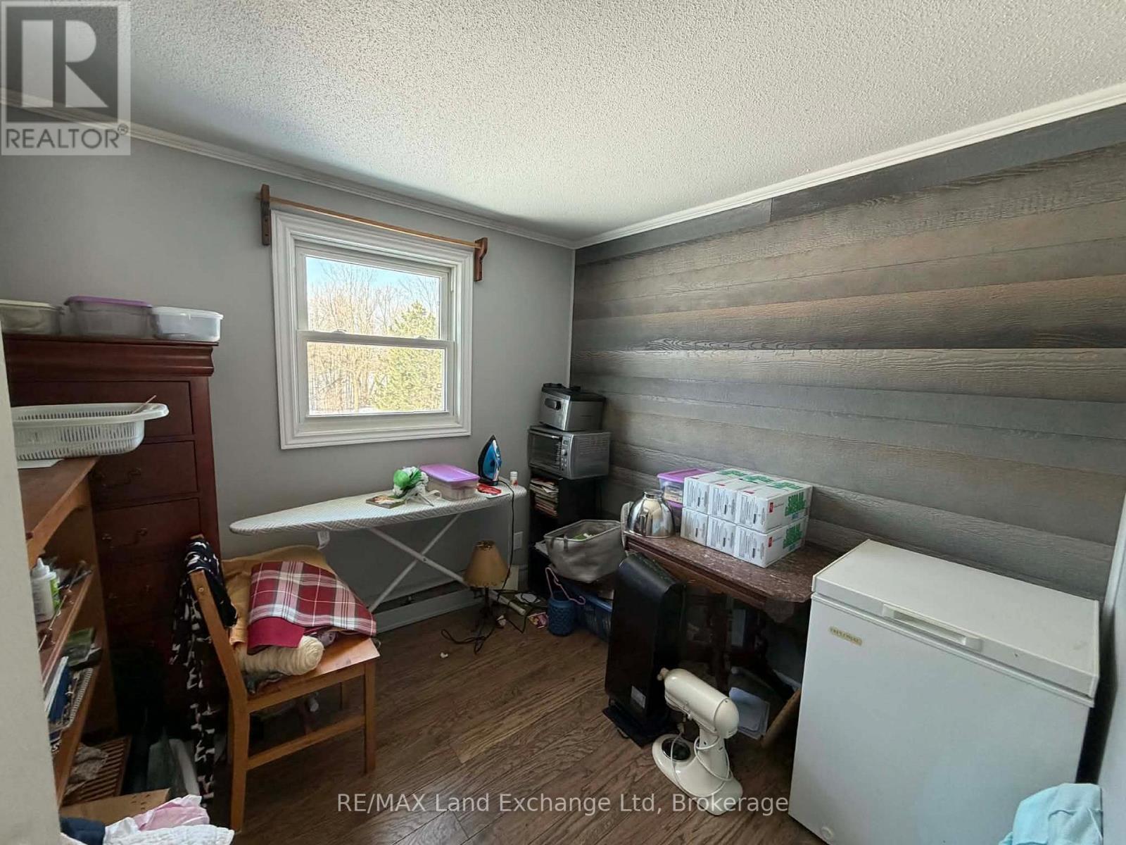 246 Diagonal Road, North Huron (Wingham), Ontario  N0G 2W0 - Photo 9 - X12834384