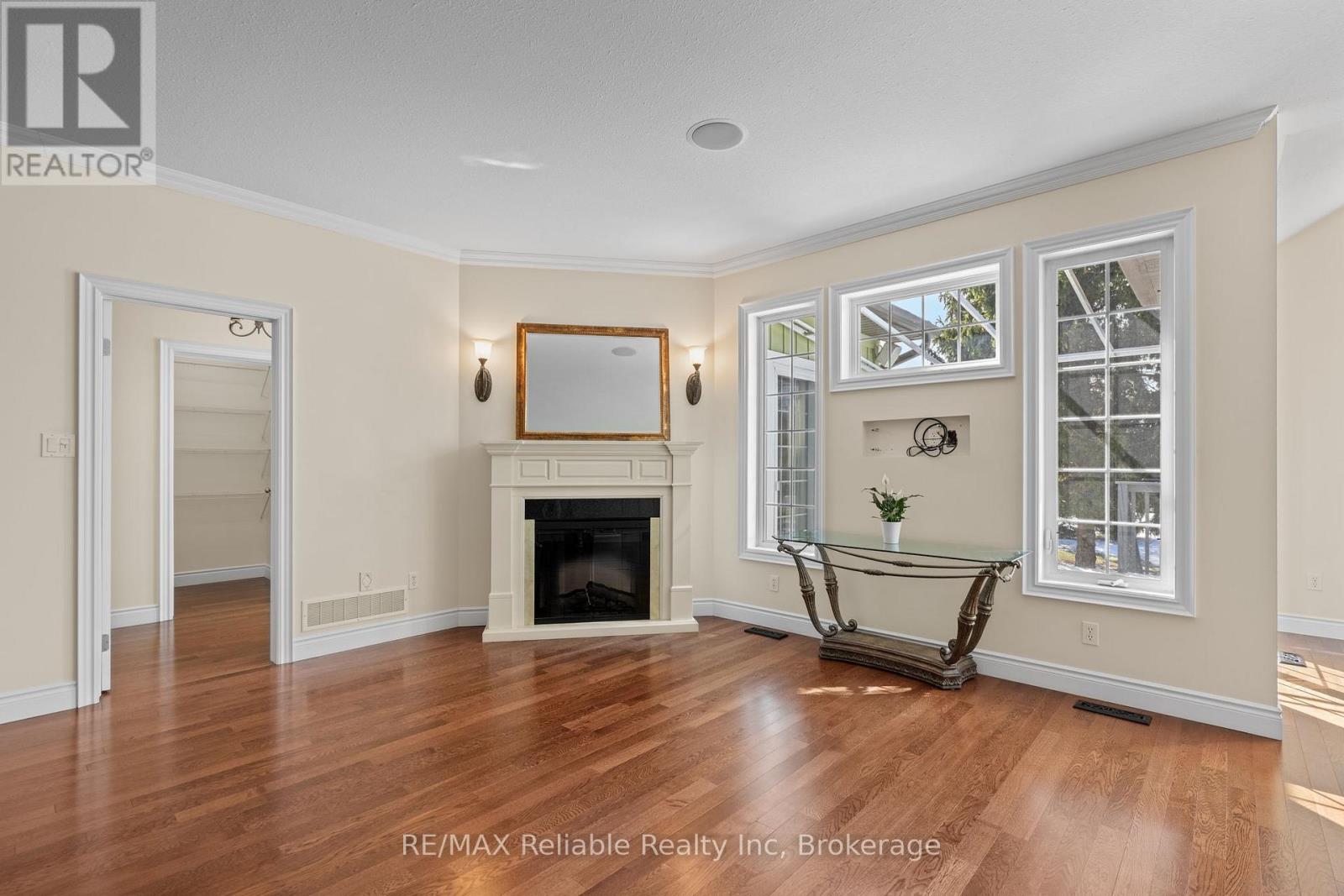 11 Oakwood Links Lane, South Huron (Stephen), Ontario  N0M 1T0 - Photo 12 - X12834338