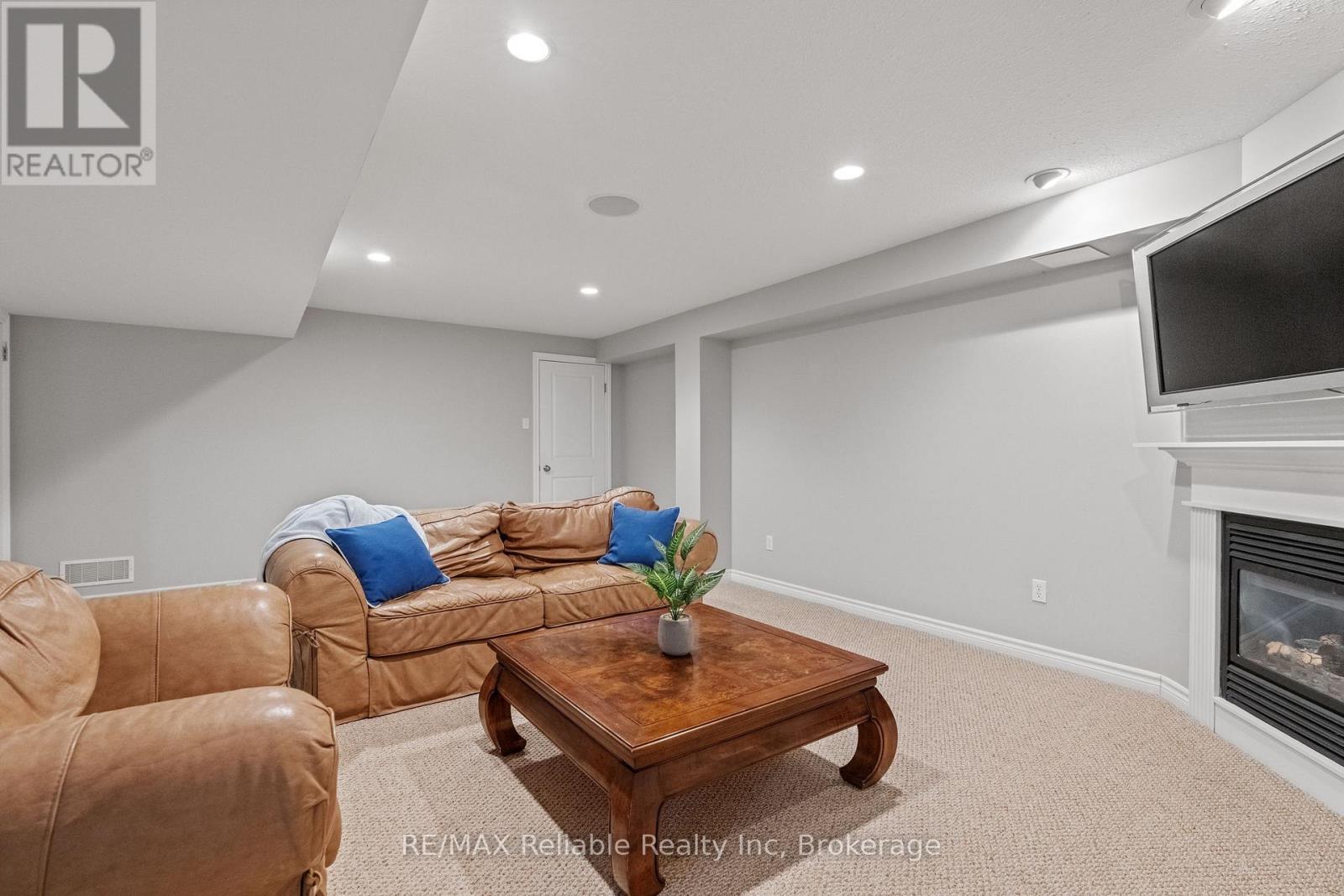 11 Oakwood Links Lane, South Huron (Stephen), Ontario  N0M 1T0 - Photo 36 - X12834338