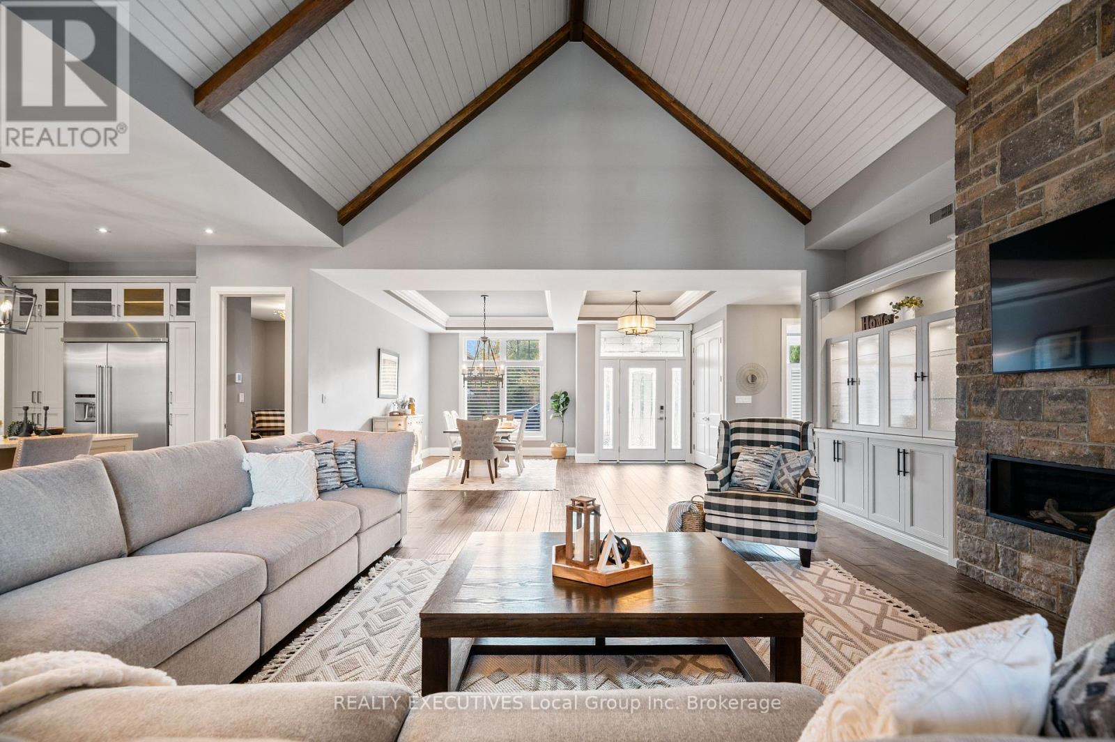 34 Sunrise Bay Drive, Callander, Ontario  P0H 1H0 - Photo 10 - X12462286