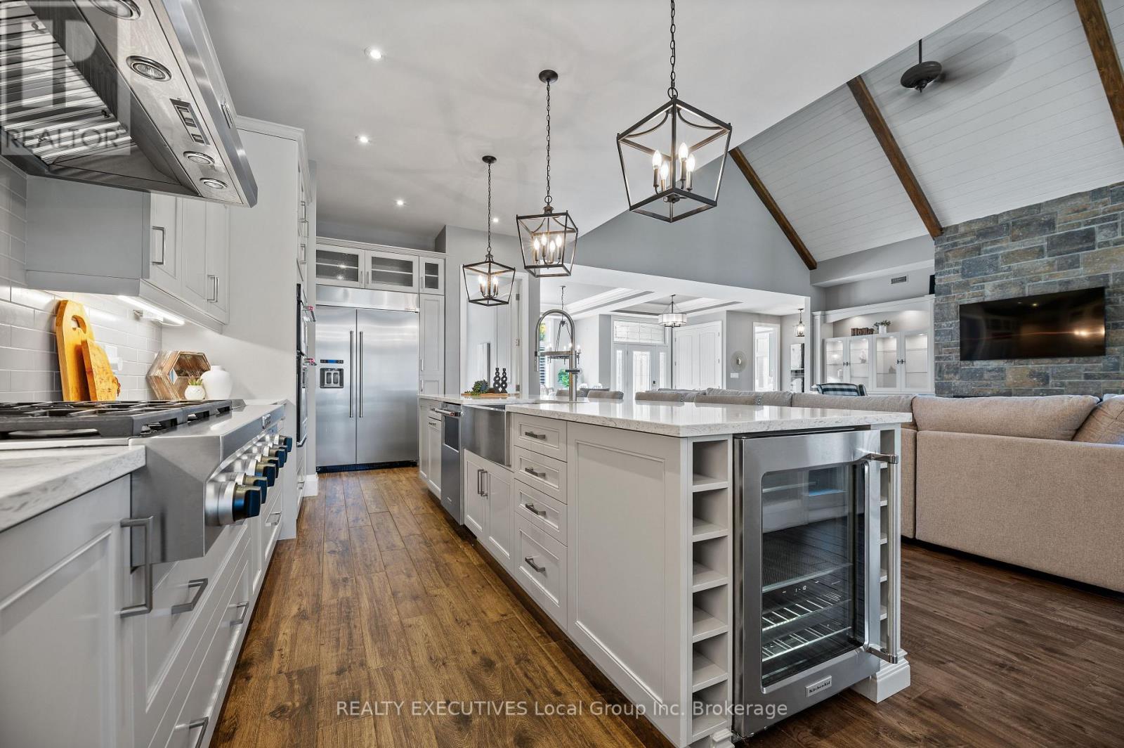 34 Sunrise Bay Drive, Callander, Ontario  P0H 1H0 - Photo 14 - X12462286