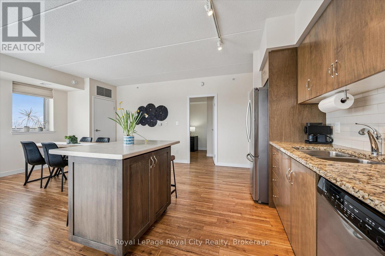 605 - 5 Gordon Street, Guelph, Ontario  N1H 4G8 - Photo 17 - X12834416