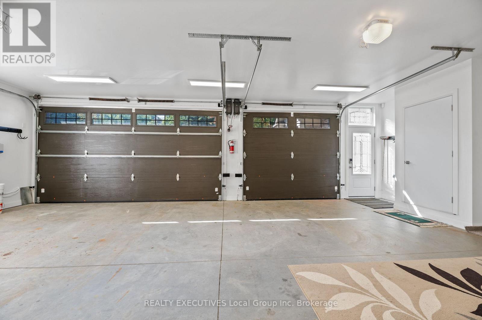 34 Sunrise Bay Drive, Callander, Ontario  P0H 1H0 - Photo 41 - X12462286