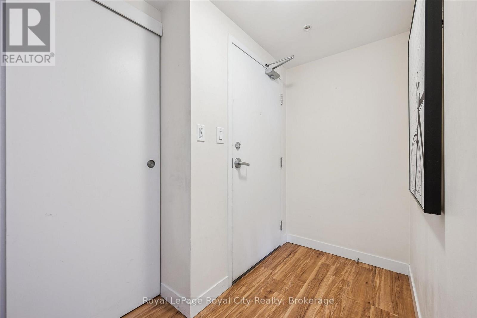 605 - 5 Gordon Street, Guelph, Ontario  N1H 4G8 - Photo 7 - X12834416