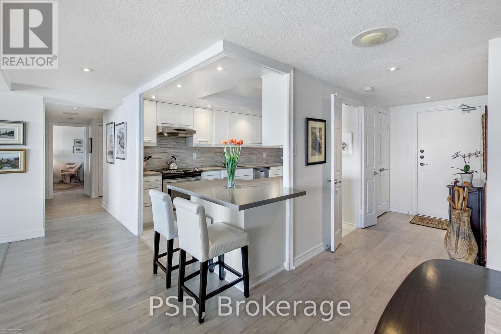 2702 - 1555 Finch Avenue E, Toronto, Ontario  M2J 4X9 - Photo 5 - C12834066