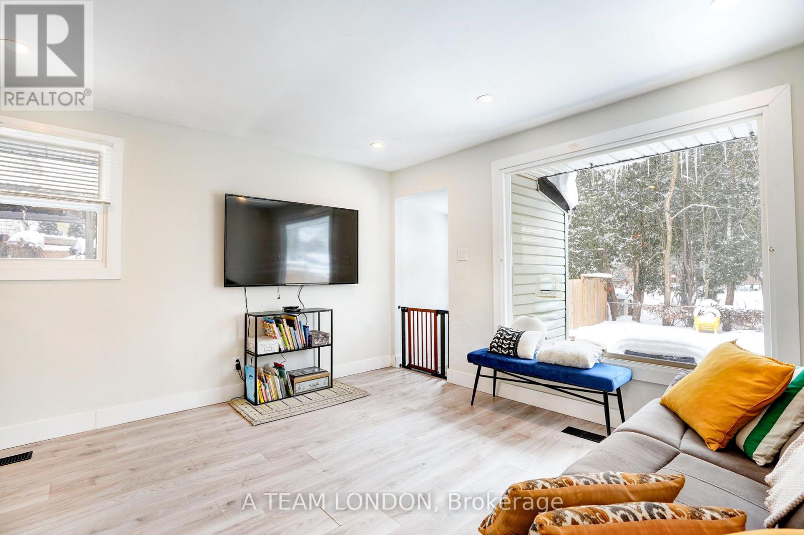 102 Edward Street, London South, Ontario  N6C 3H7 - Photo 16 - X12738112