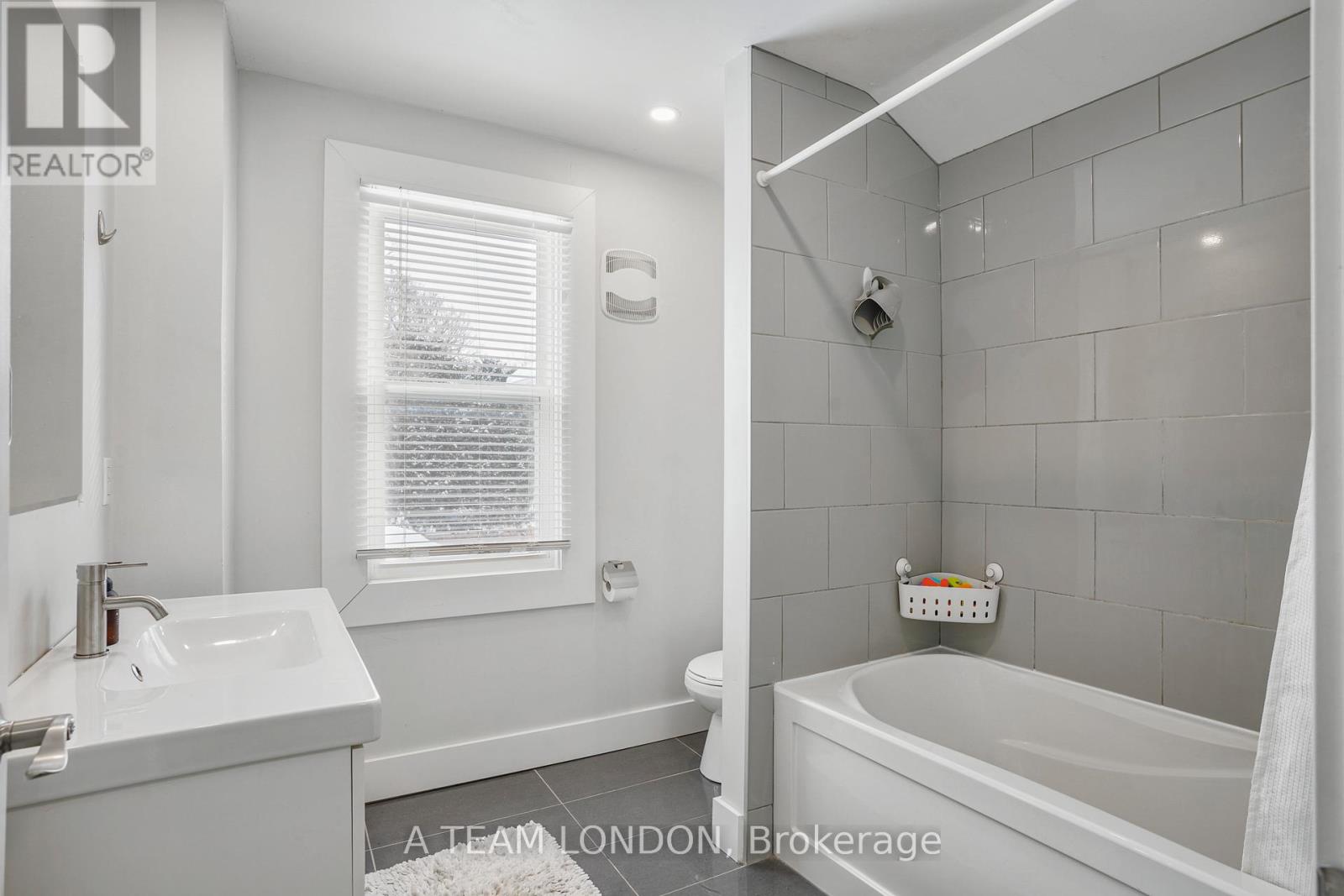 102 Edward Street, London South, Ontario  N6C 3H7 - Photo 30 - X12738112