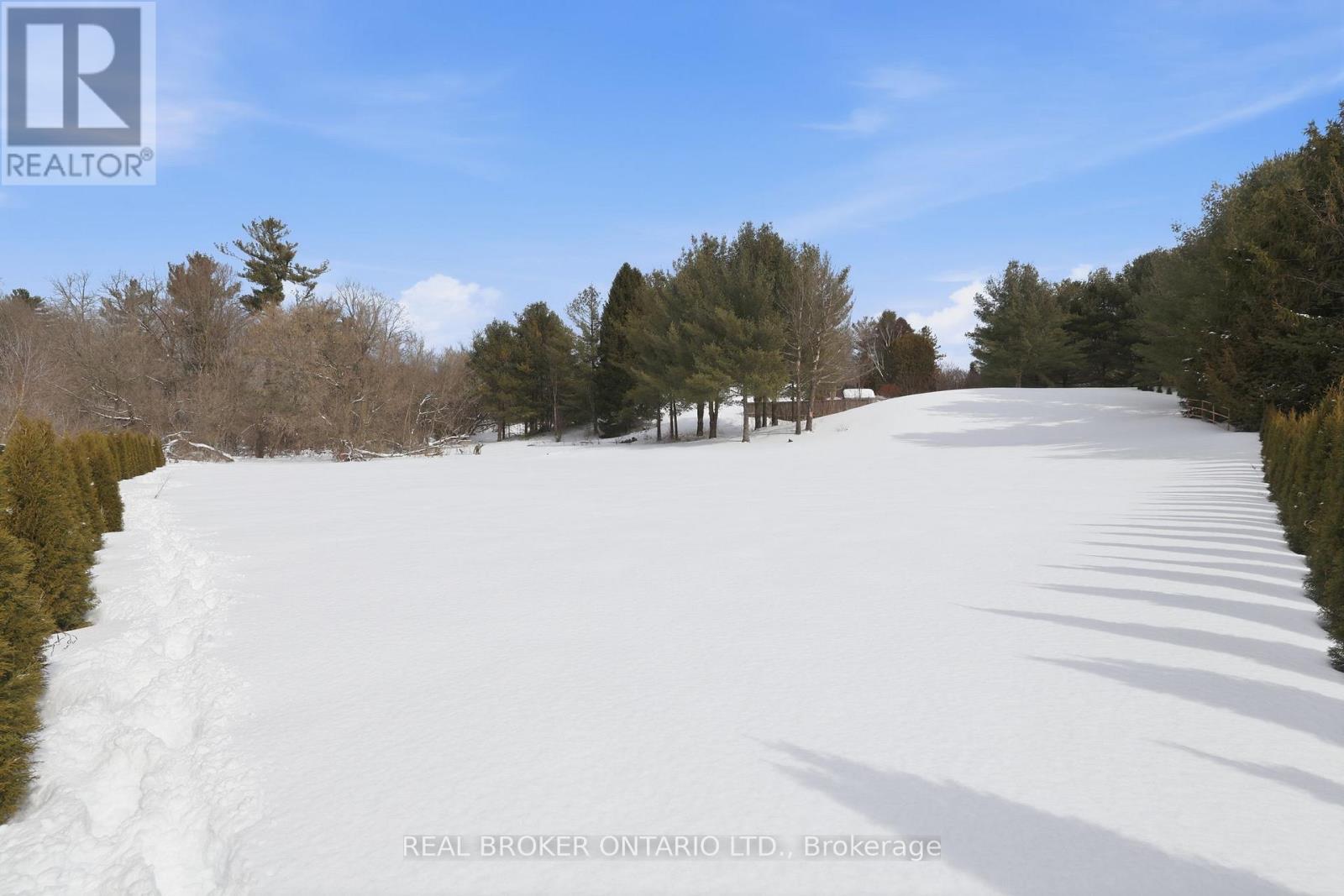 26 Orchard Court, East Gwillimbury, Ontario  L0G 1M0 - Photo 42 - N12827596