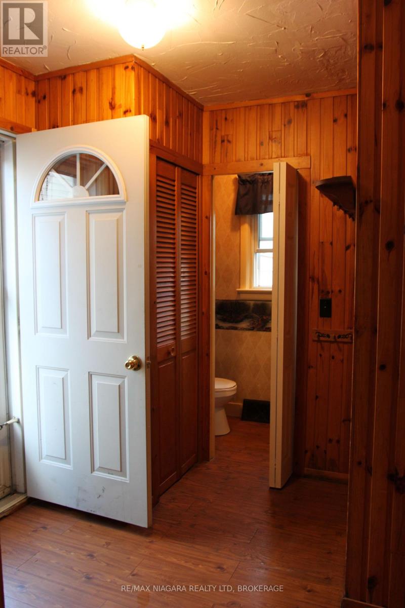 21 Highland Avenue, Fort Erie, Ontario  L2A 2X6 - Photo 17 - X12313299