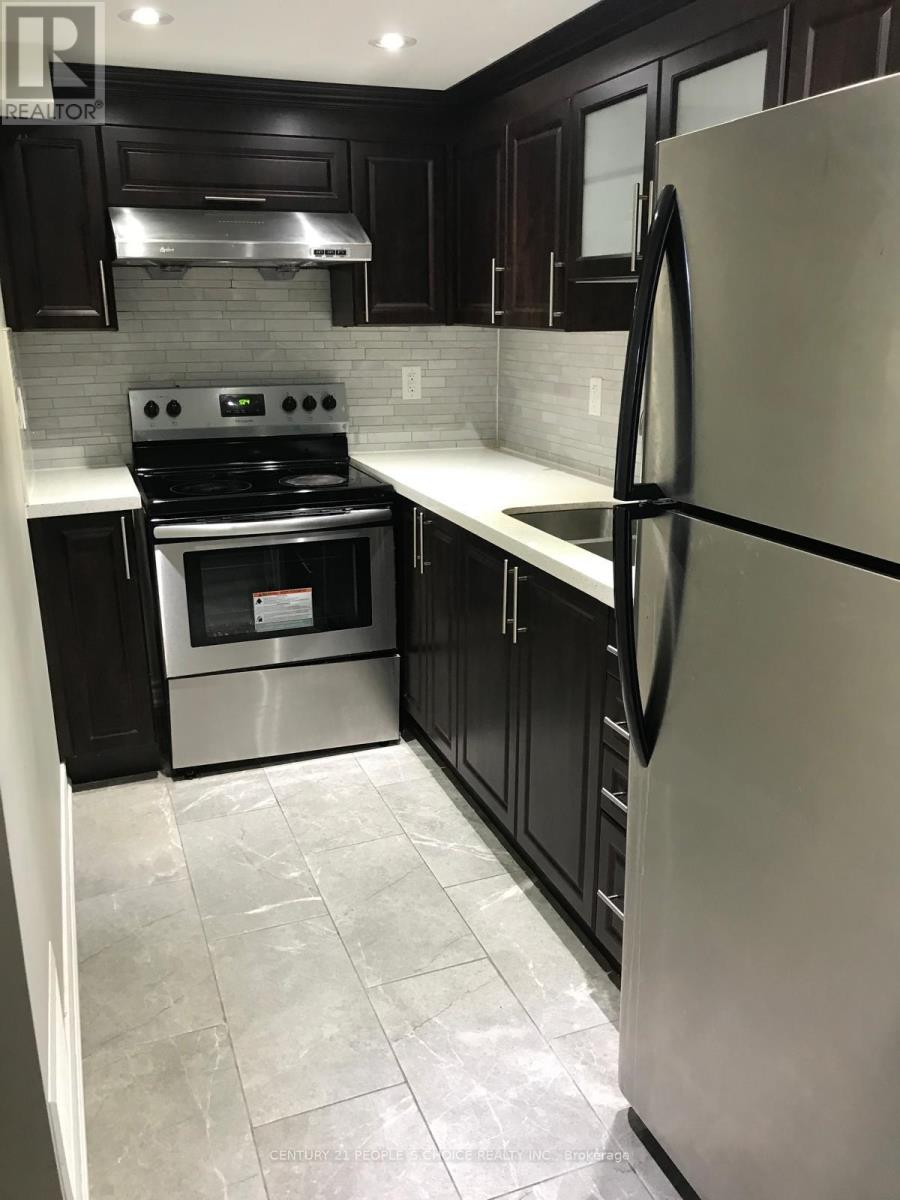 Bsmt - 24 Haverstock Crescent, Brampton, Ontario  L7A 0G1 - Photo 3 - W12834106