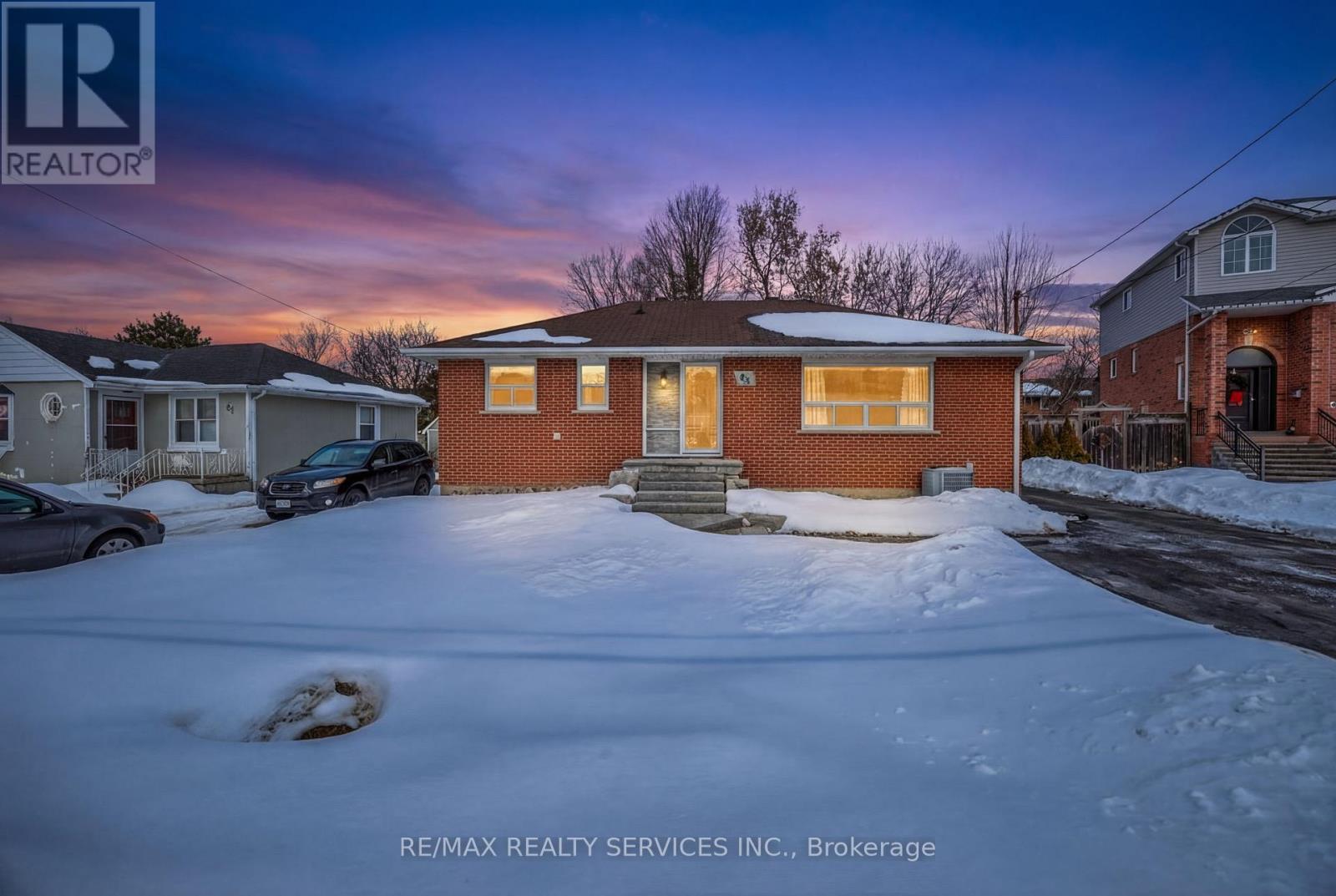 64 RIVER DRIVE, Halton Hills, Ontario