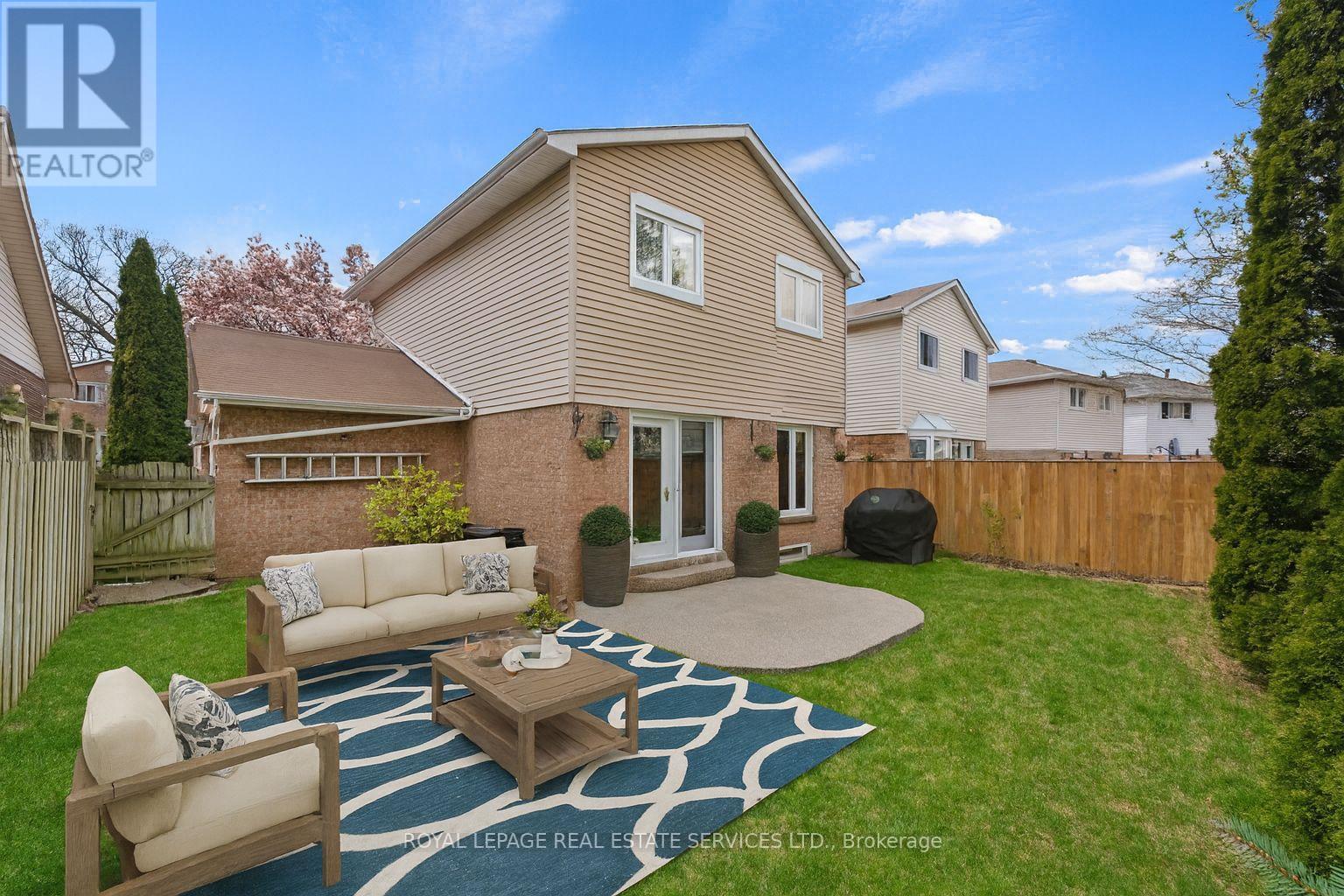 161 Riverview Street, Oakville, Ontario  L6L 5S2 - Photo 35 - W12834130