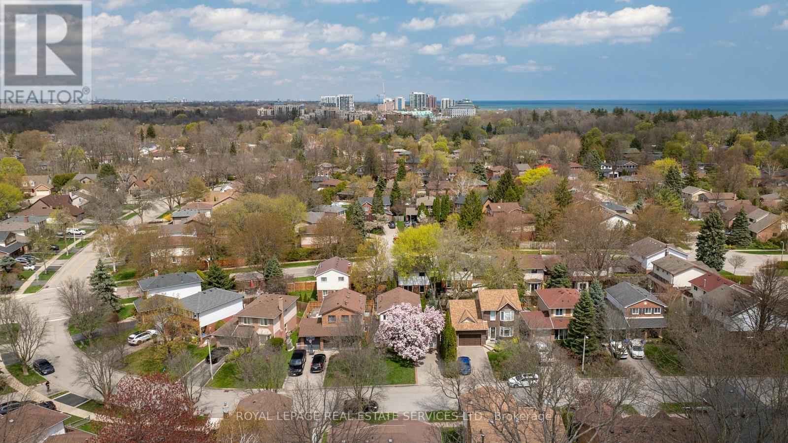 161 Riverview Street, Oakville, Ontario  L6L 5S2 - Photo 41 - W12834130
