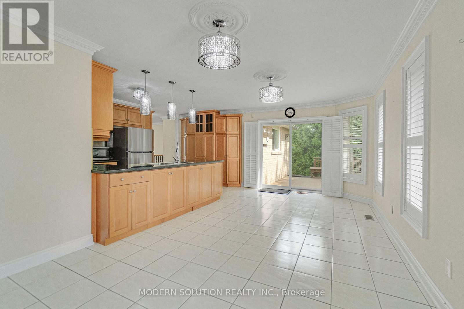 6431 Tenth Line W, Mississauga, Ontario  L5N 7J5 - Photo 11 - W12834216