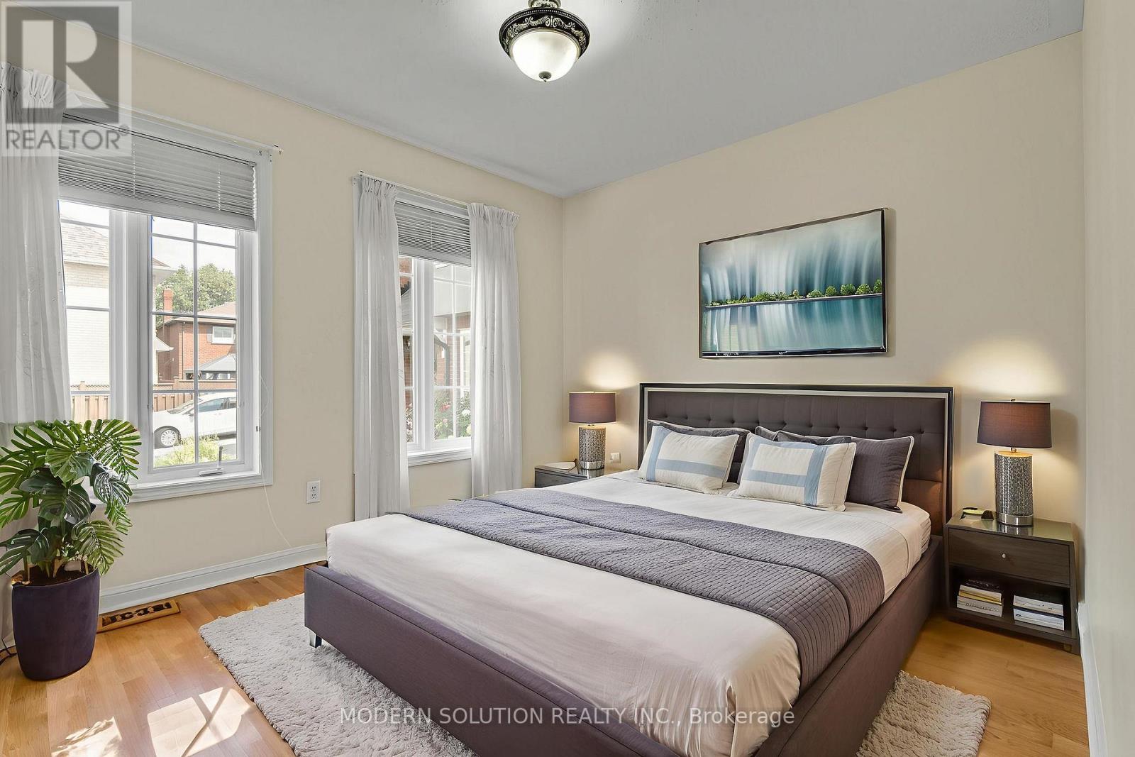 6431 Tenth Line W, Mississauga, Ontario  L5N 7J5 - Photo 15 - W12834216