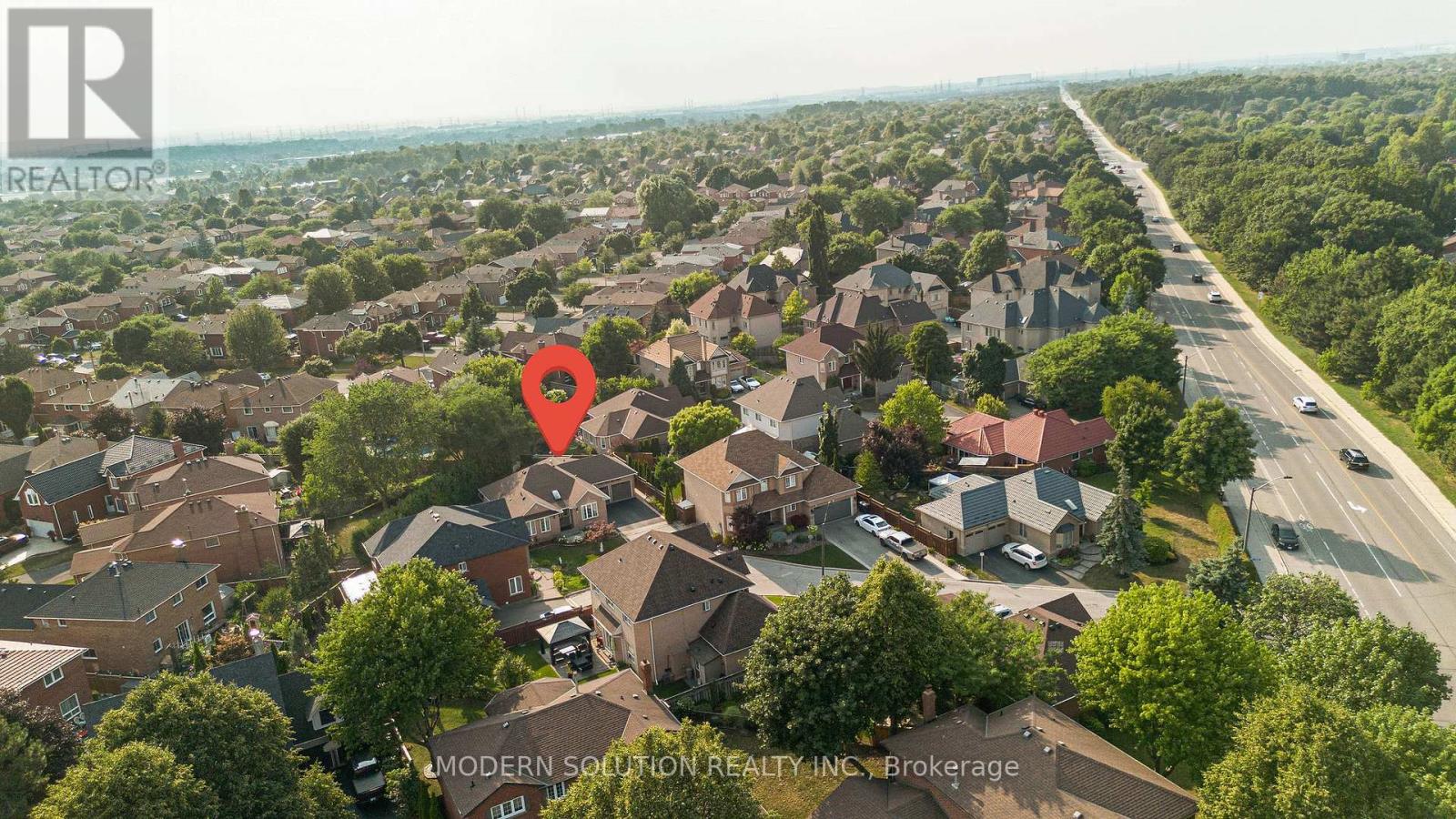 6431 Tenth Line W, Mississauga, Ontario  L5N 7J5 - Photo 2 - W12834216