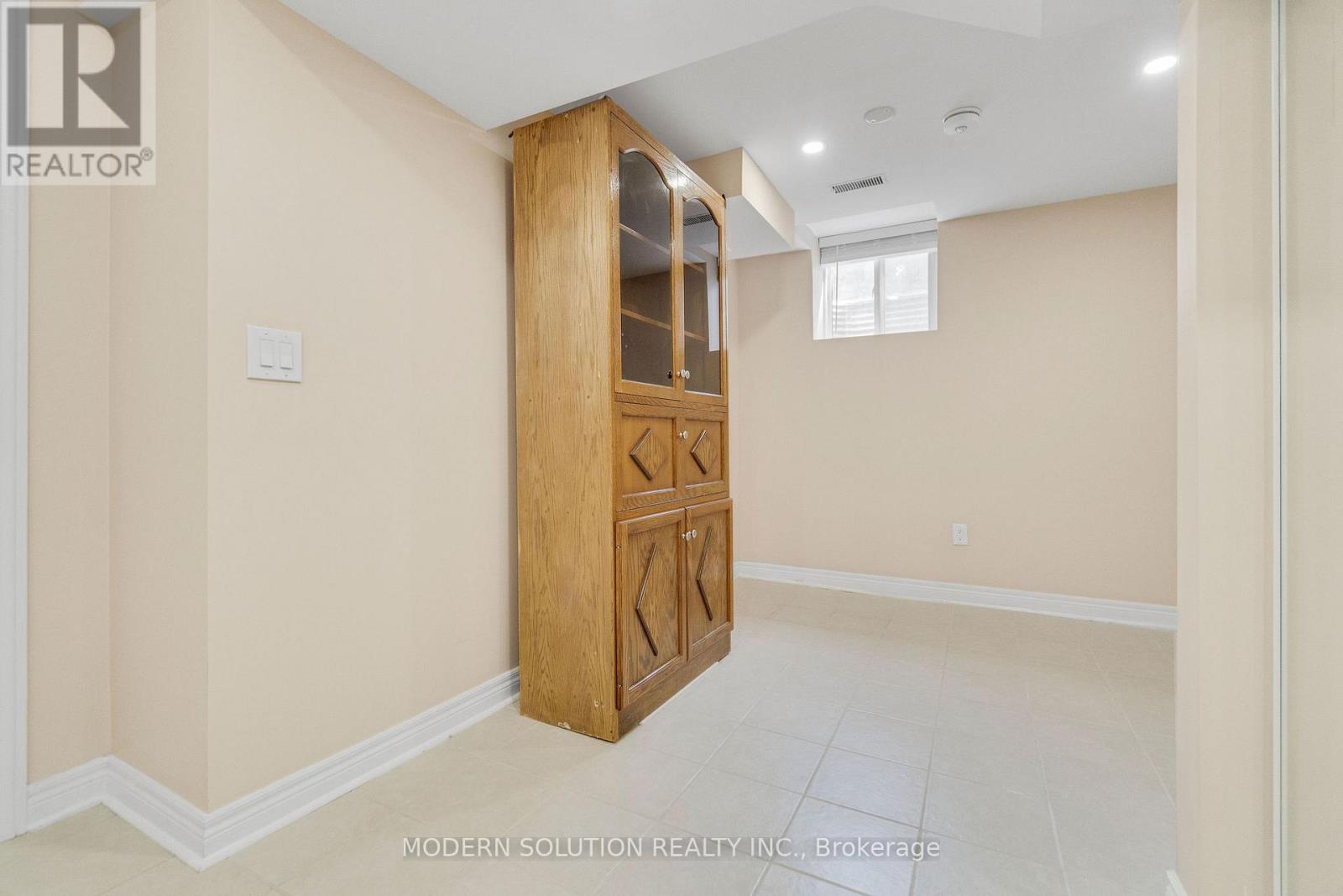 6431 Tenth Line W, Mississauga, Ontario  L5N 7J5 - Photo 33 - W12834216