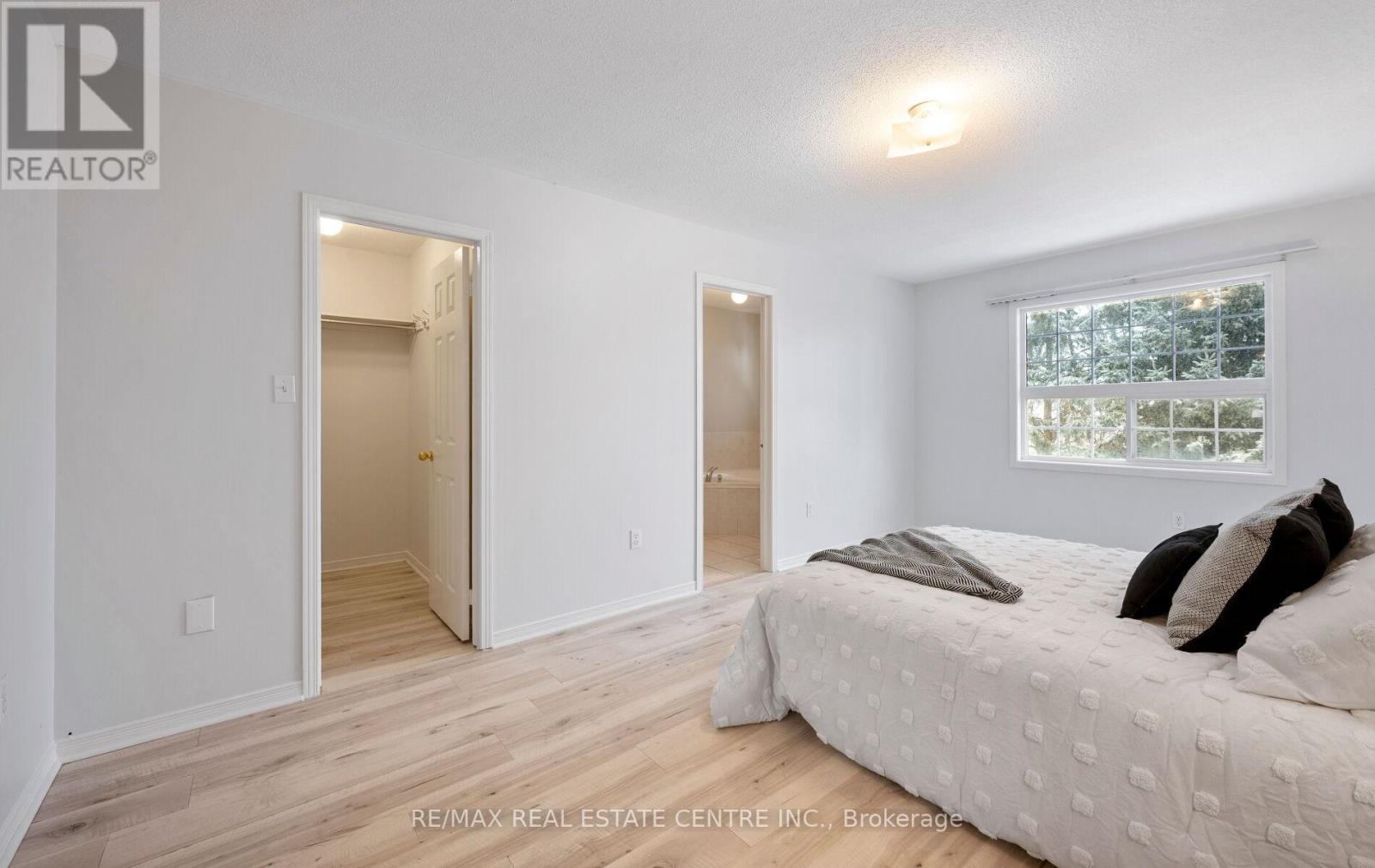 15 Revelstoke Place, Brampton, Ontario  L6R 3G3 - Photo 24 - W12834246