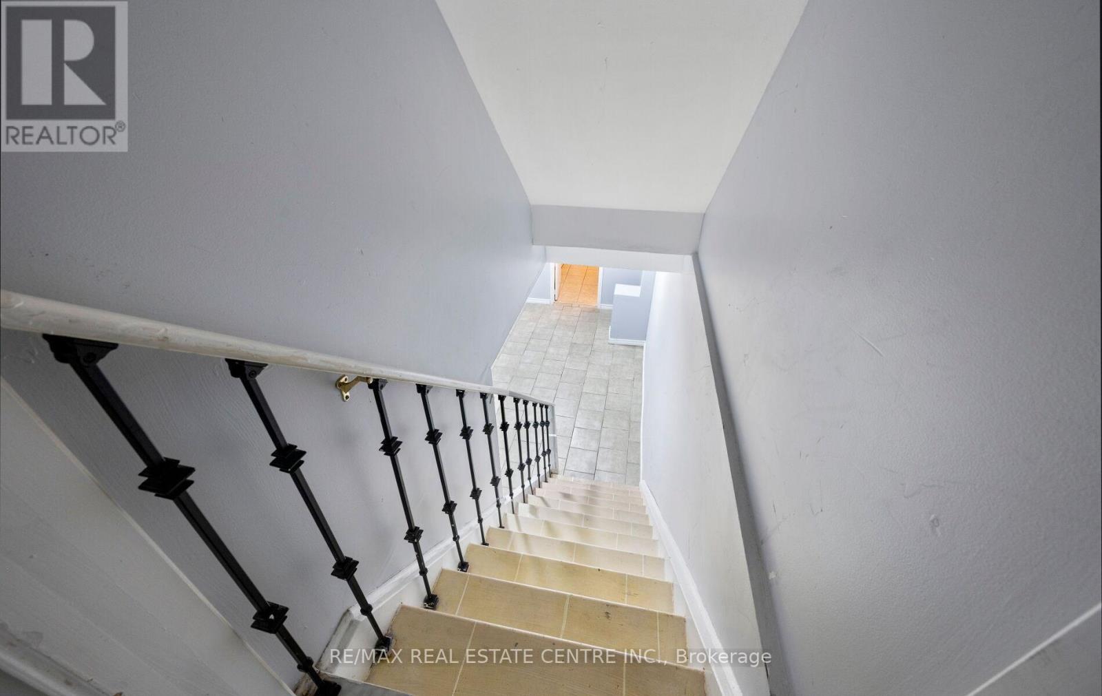 15 Revelstoke Place, Brampton, Ontario  L6R 3G3 - Photo 40 - W12834246