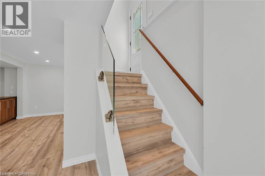 455 Brigadoon Drive Unit# Lower, Hamilton, Ontario  L9C 6C8 - Photo 4 - 40808667