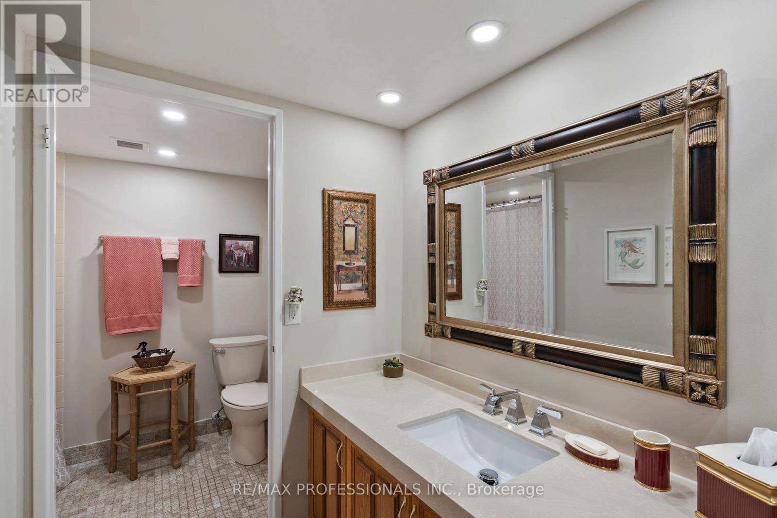 808 - 2000 Islington Avenue, Toronto, Ontario M9P 3S7 - Photo 20 - W12834278