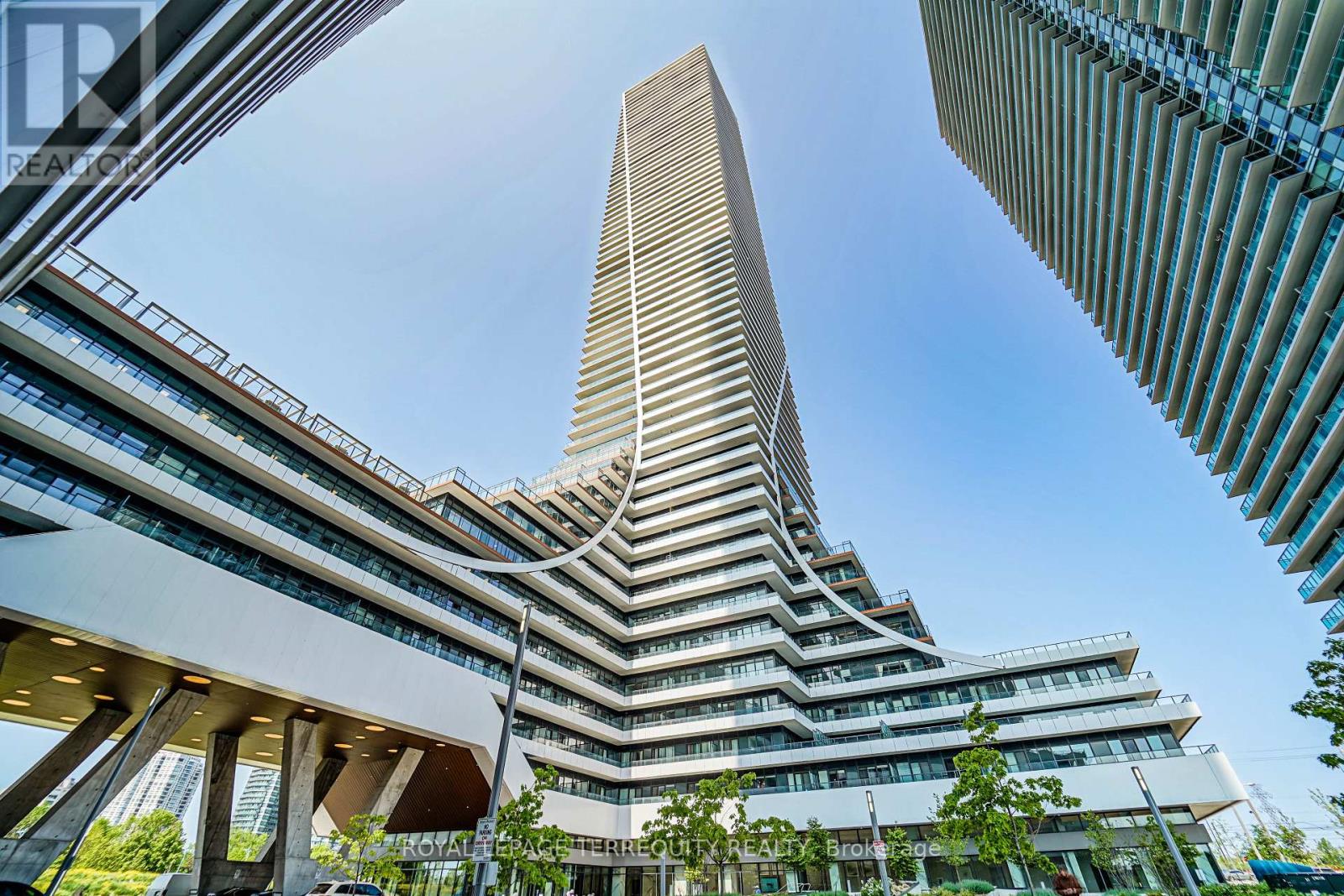 5104 - 30 SHORE BREEZE DRIVE, Toronto, Ontario