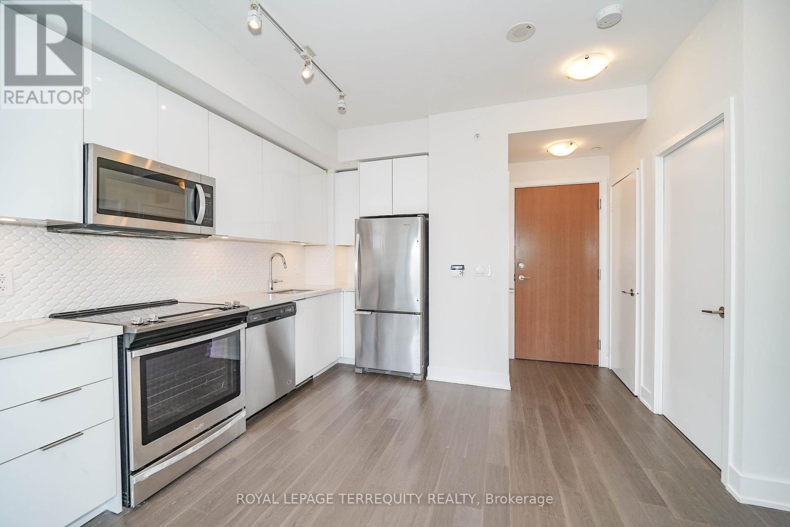 5104 - 30 Shore Breeze Drive, Toronto, Ontario  M8V 0J1 - Photo 10 - W12834312