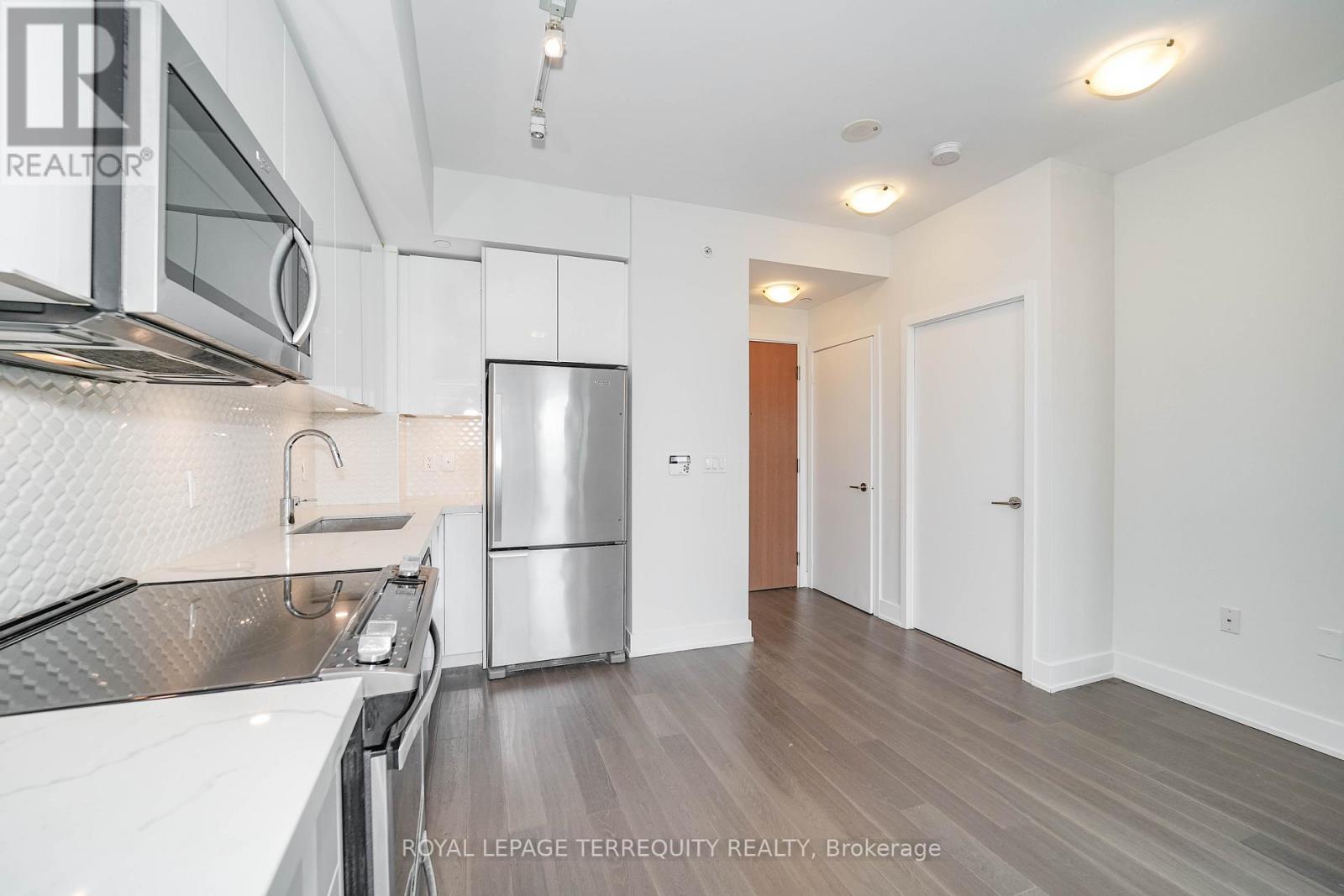 5104 - 30 Shore Breeze Drive, Toronto, Ontario  M8V 0J1 - Photo 12 - W12834312