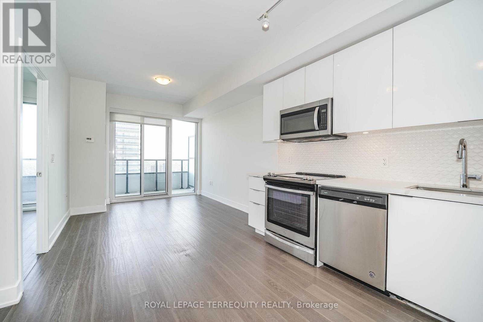 5104 - 30 Shore Breeze Drive, Toronto, Ontario  M8V 0J1 - Photo 8 - W12834312