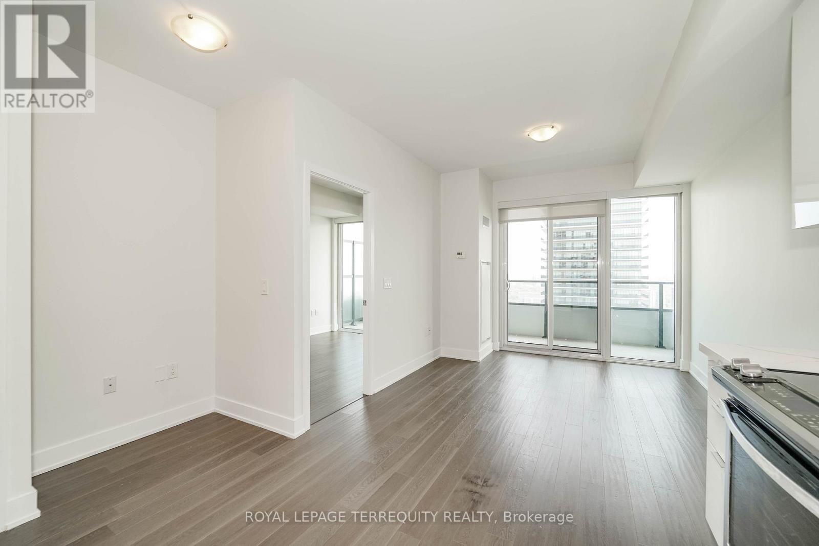 5104 - 30 Shore Breeze Drive, Toronto, Ontario  M8V 0J1 - Photo 9 - W12834312