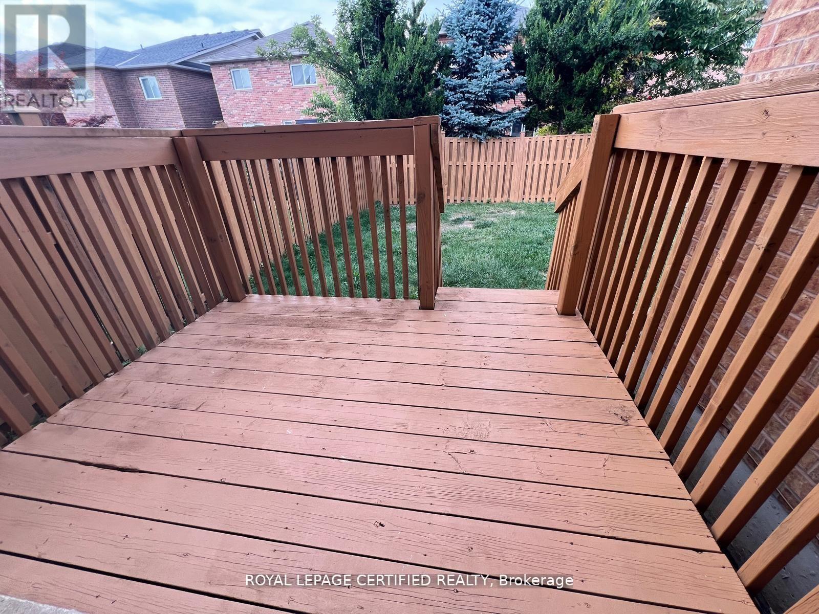 426 Orange Walk Crescent, Mississauga, Ontario  L5R 0A8 - Photo 32 - W12834404