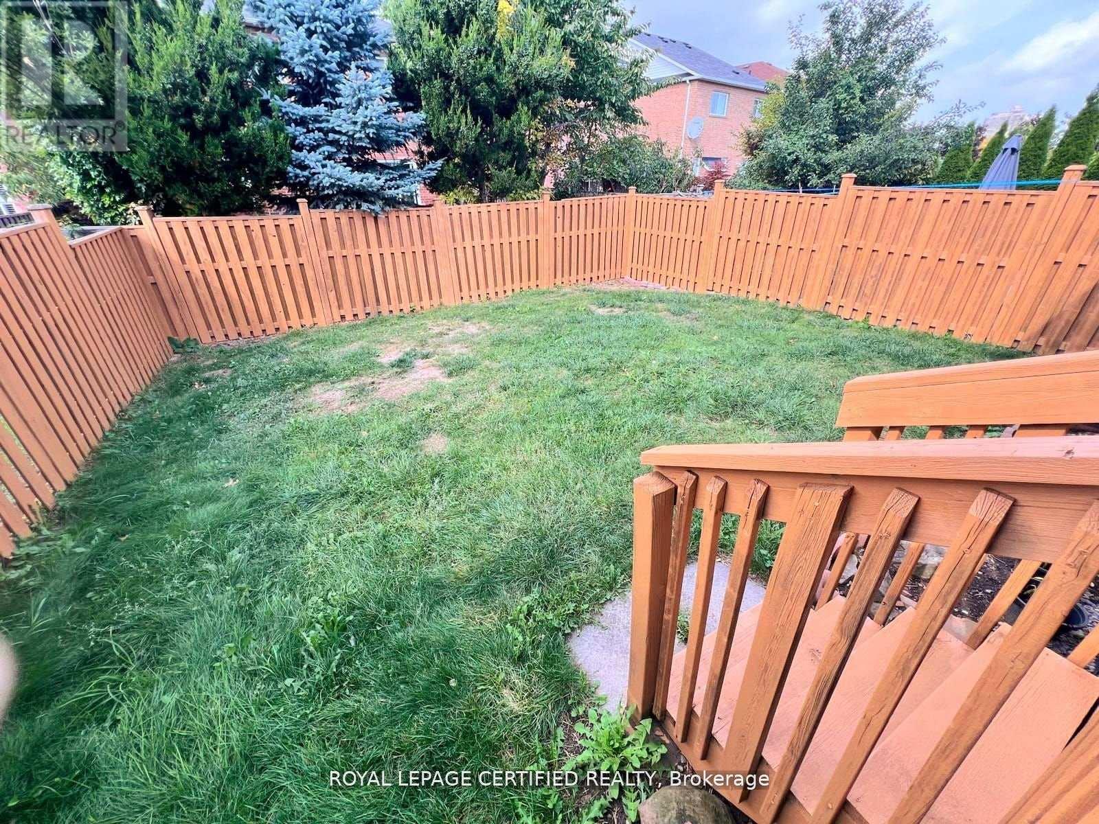 426 Orange Walk Crescent, Mississauga, Ontario  L5R 0A8 - Photo 33 - W12834404