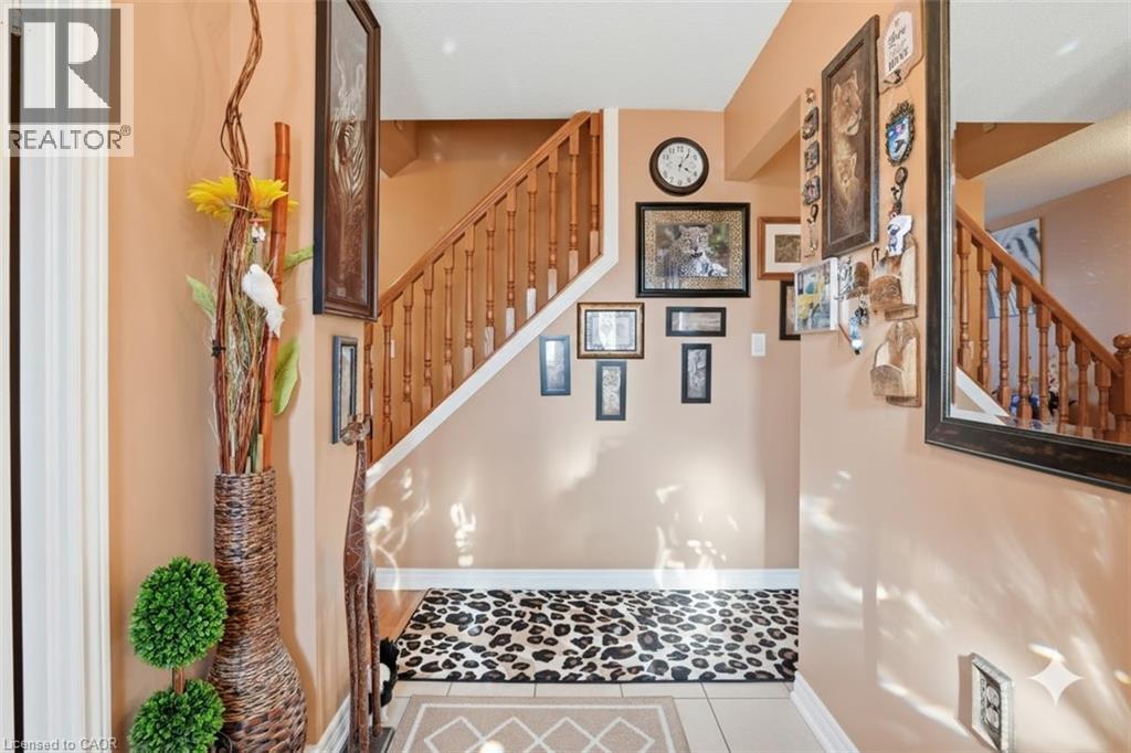 92 St. Andrews Drive, Hamilton, Ontario  L8K 6H4 - Photo 5 - 40808396