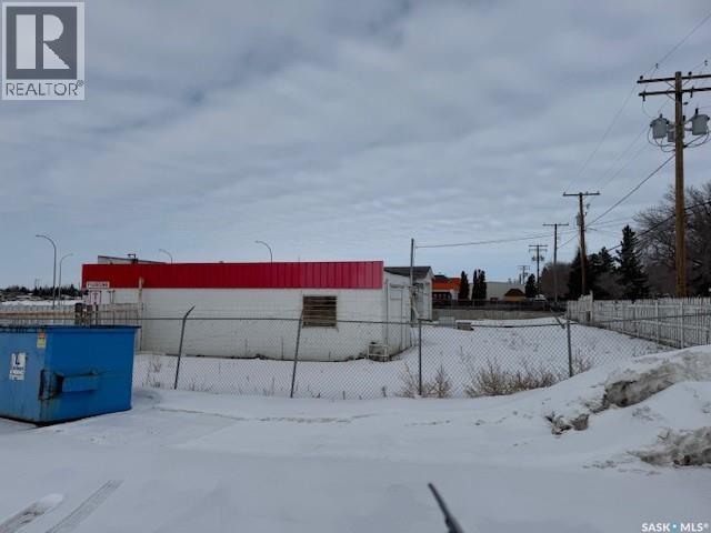 2112 100th Street, North Battleford, Saskatchewan  S9A 3X5 - Photo 5 - SK020669