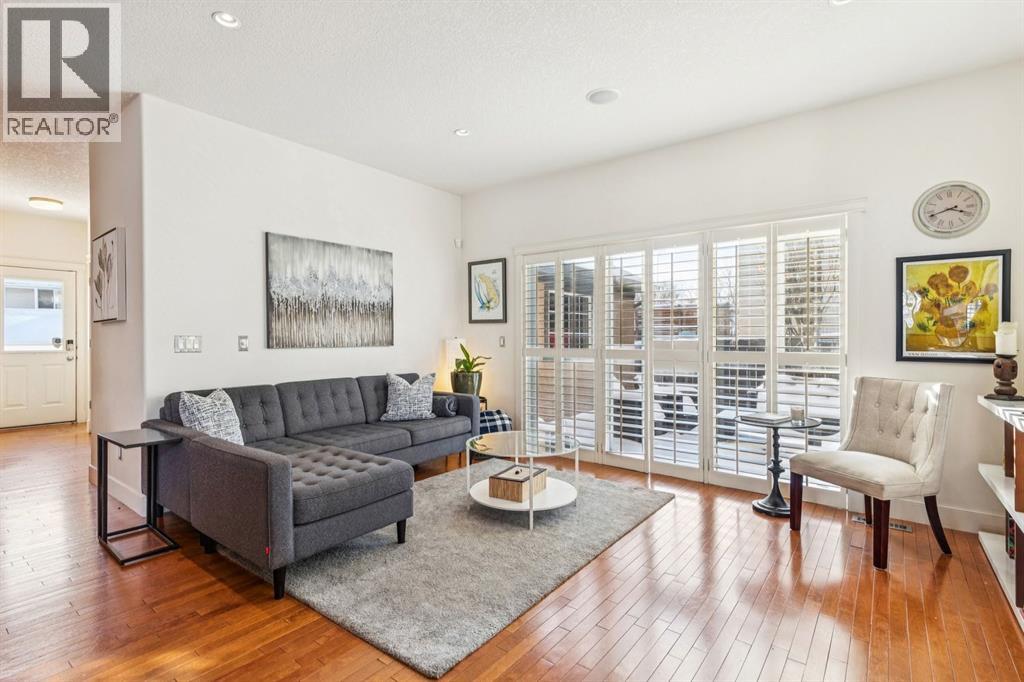 20 Ypres Lane Sw, Calgary, Alberta  T2T 5M9 - Photo 18 - A2287551