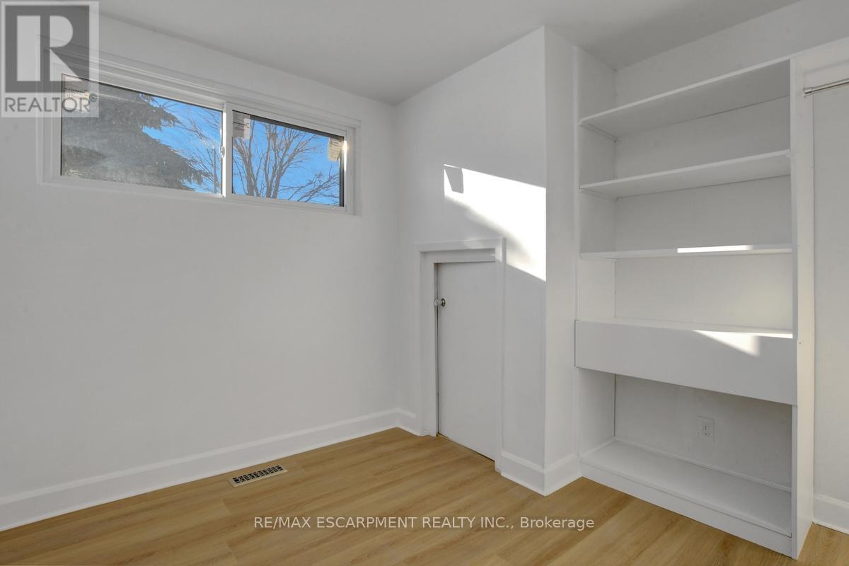 31 Bellfield Street, Ottawa, Ontario  K2B 6K7 - Photo 30 - X12834112