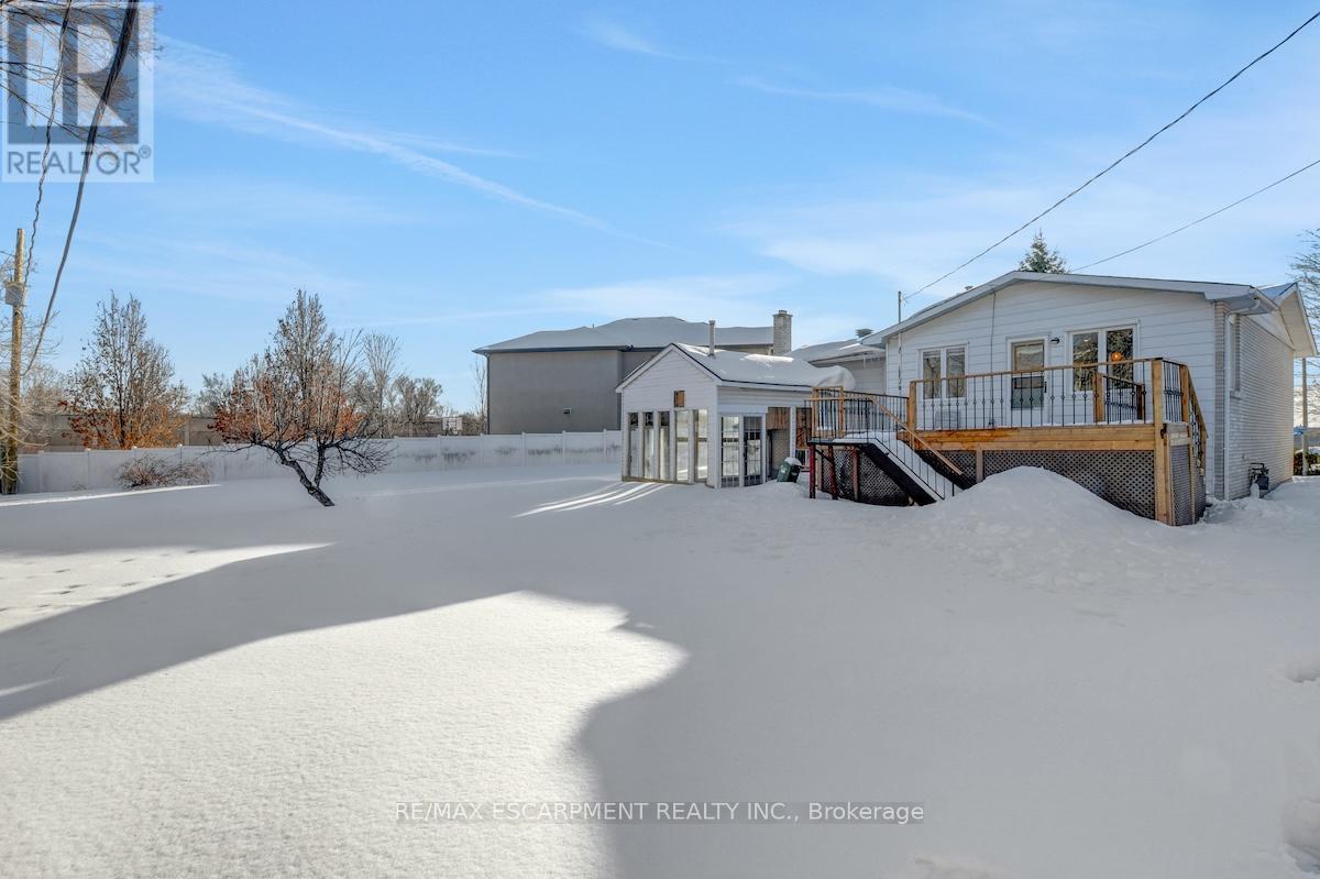 31 Bellfield Street, Ottawa, Ontario  K2B 6K7 - Photo 47 - X12834112