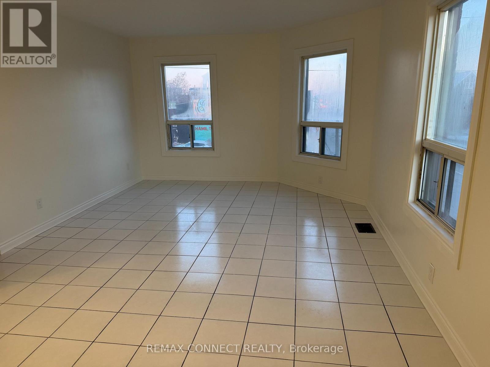 Unit 1 - 267 Catharine Street N, Hamilton, Ontario  L8L 4S8 - Photo 3 - X12834120