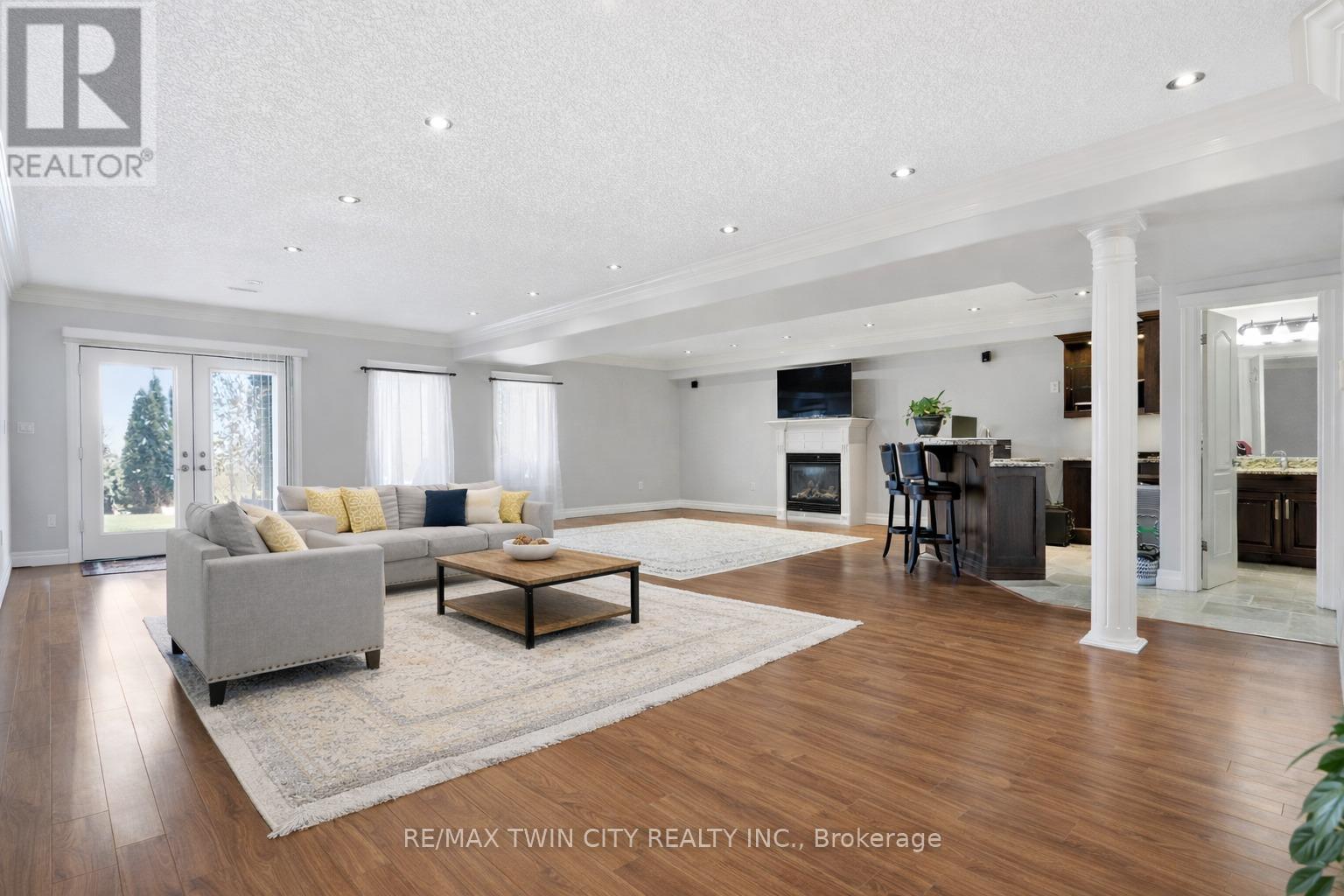 59 Newcastle Drive, Kitchener, Ontario  N2R 1X2 - Photo 33 - X12834202