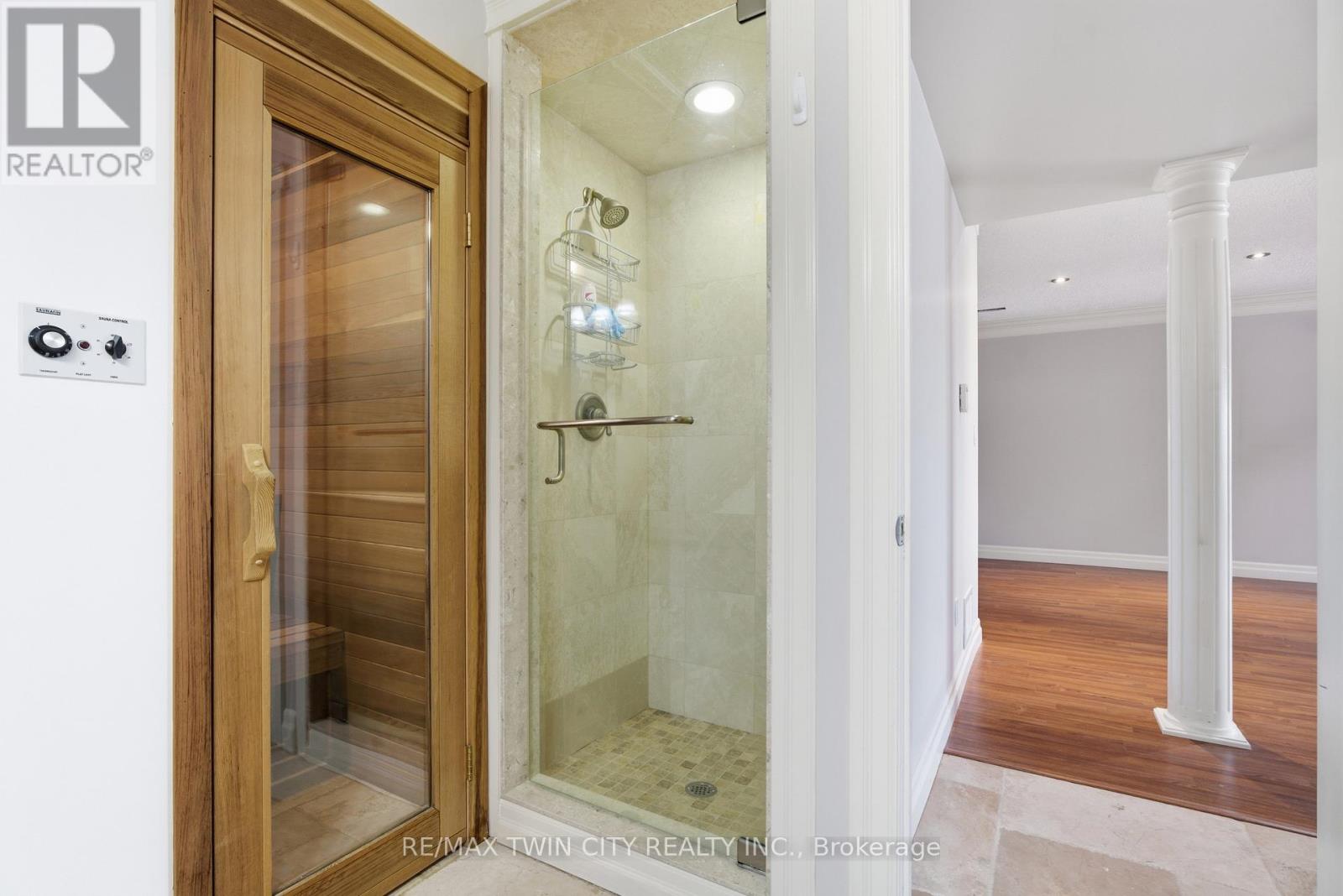 59 Newcastle Drive, Kitchener, Ontario  N2R 1X2 - Photo 37 - X12834202