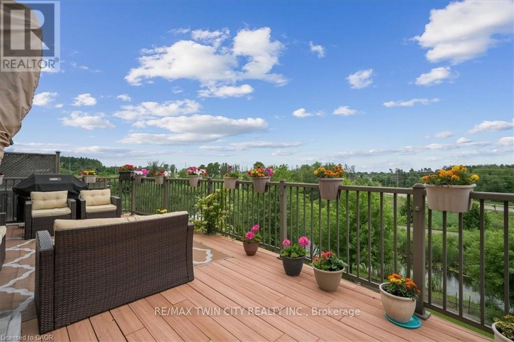 59 Newcastle Drive, Kitchener, Ontario  N2R 1X2 - Photo 38 - X12834202