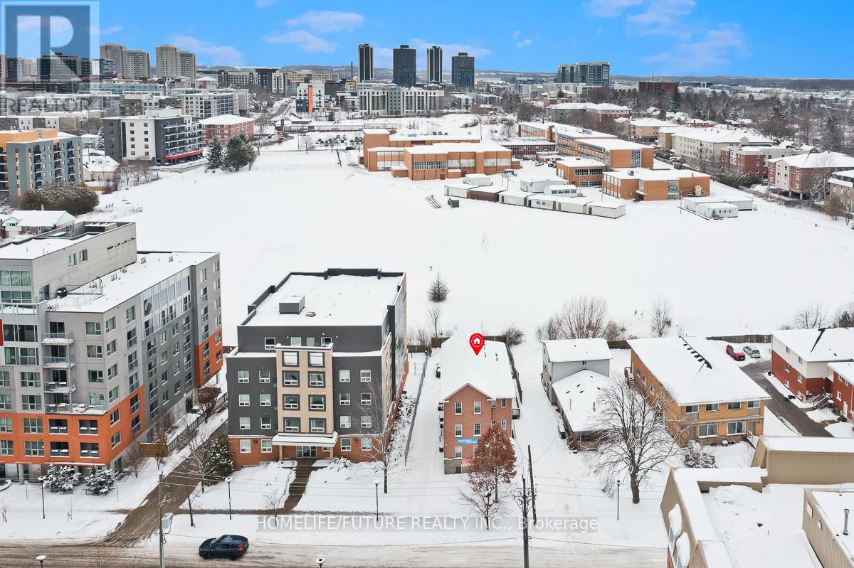 4 Units W/20 Rms - 327 Spruce Street, Waterloo, Ontario  N2L 3M6 - Photo 2 - X12834348