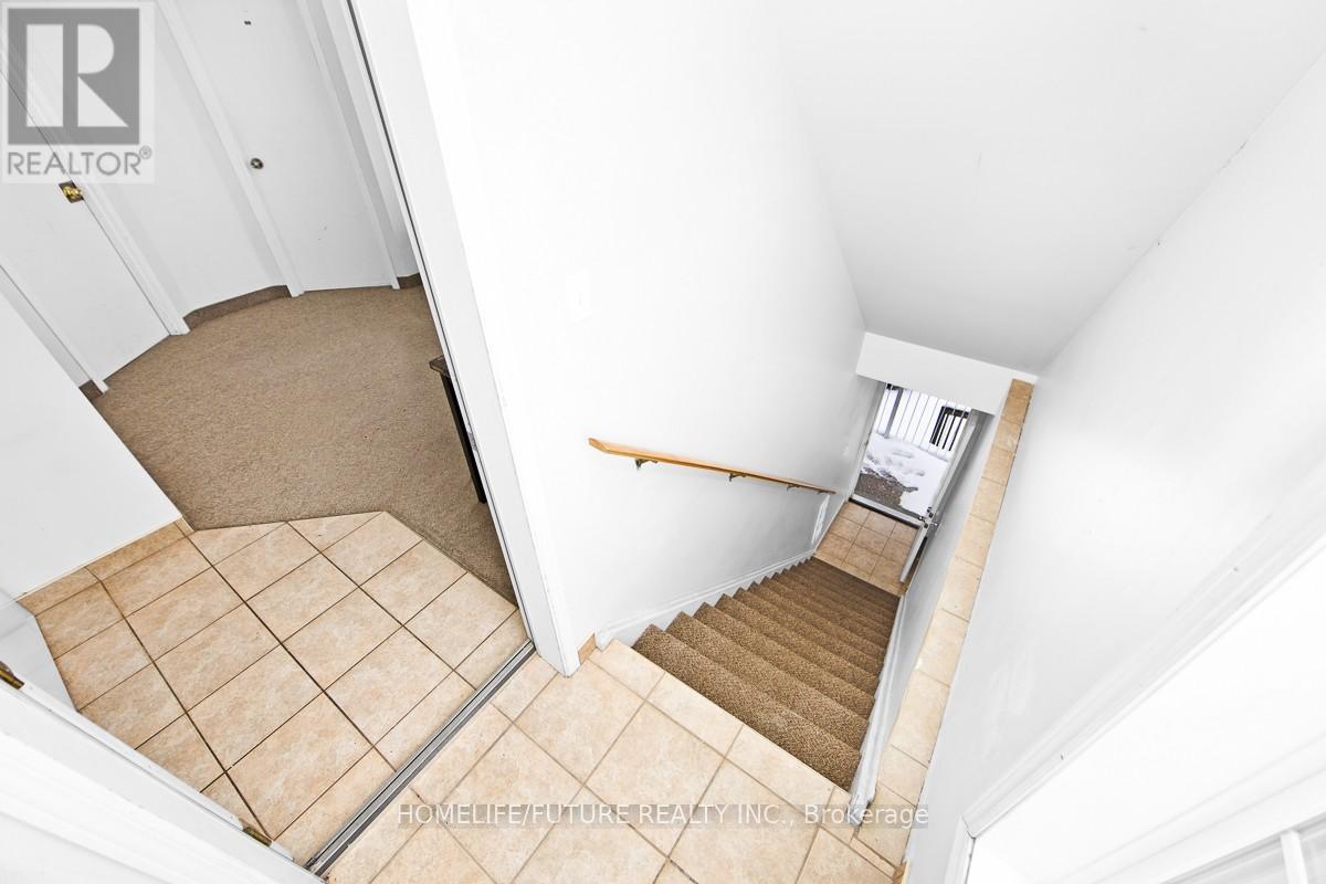 4 Units W/20 Rms - 327 Spruce Street, Waterloo, Ontario  N2L 3M6 - Photo 5 - X12834348