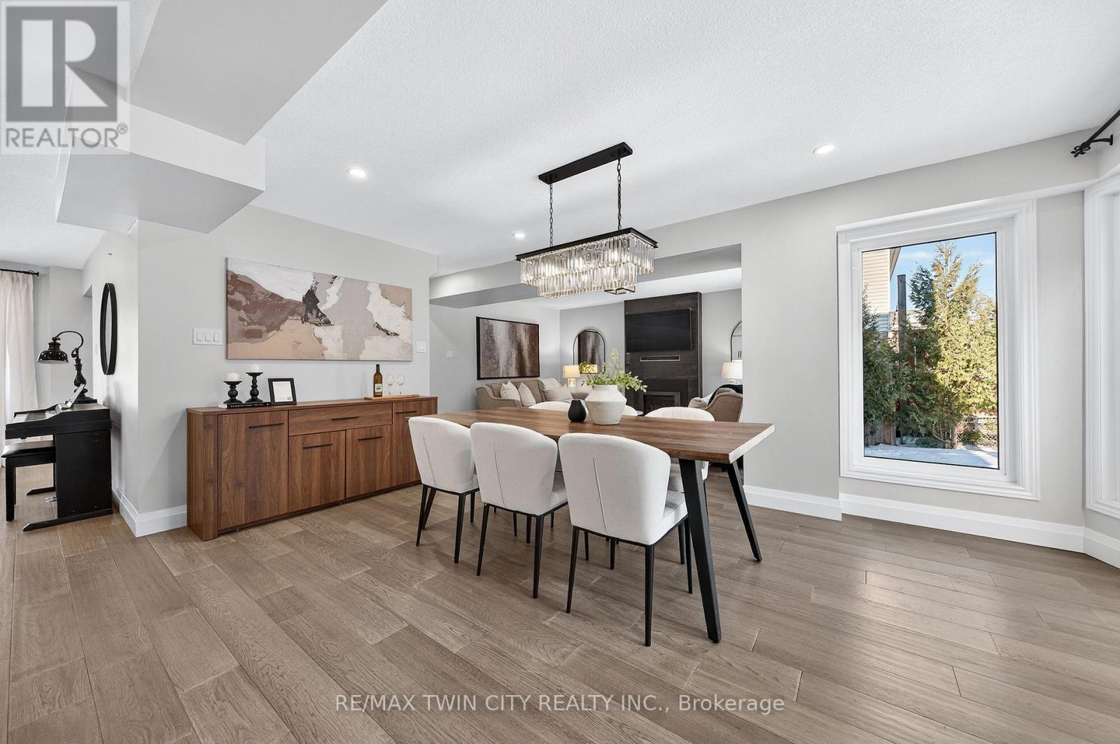 166 Westvale Drive, Waterloo, Ontario  N2T 1C2 - Photo 20 - X12834354