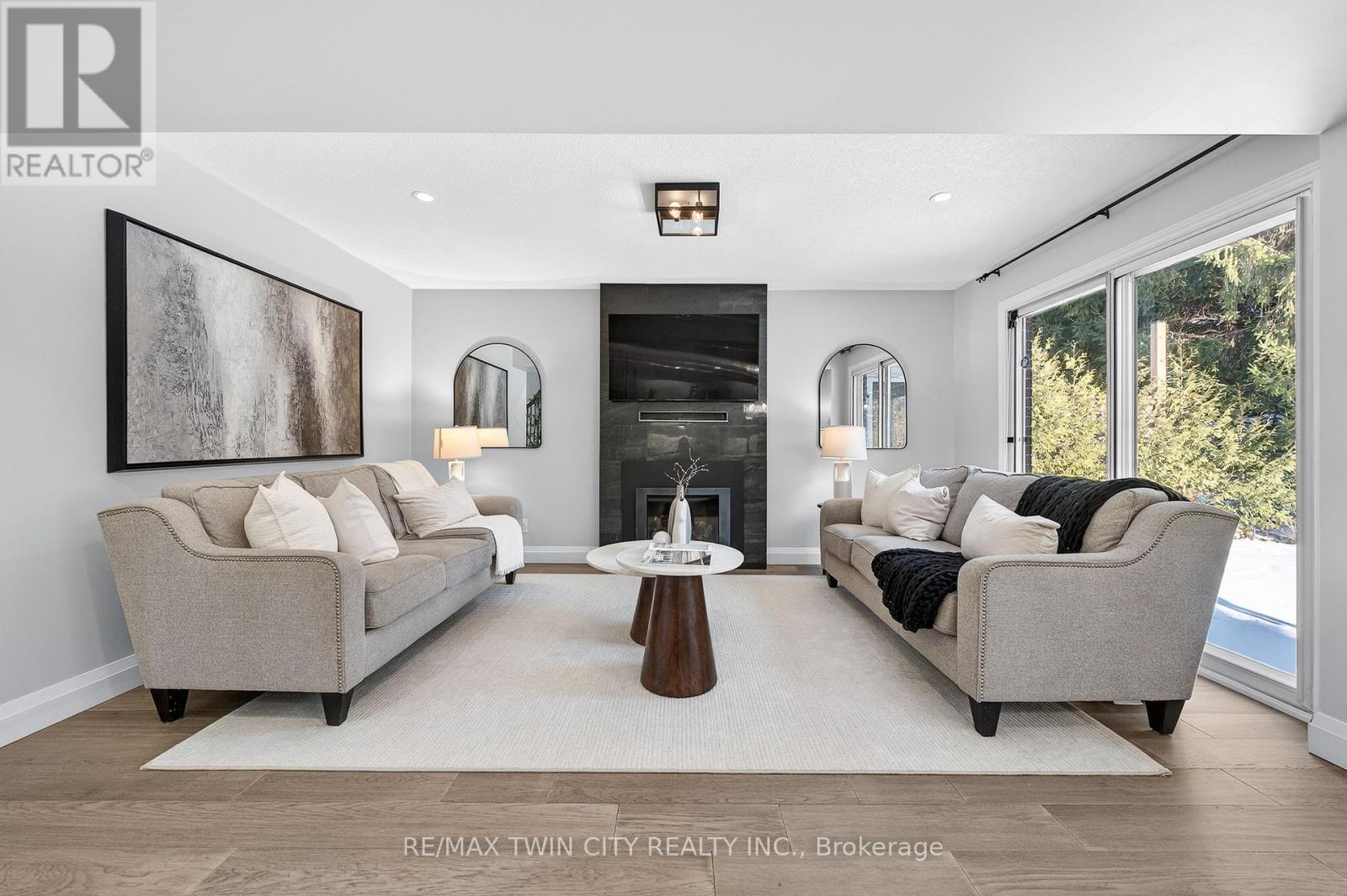 166 Westvale Drive, Waterloo, Ontario  N2T 1C2 - Photo 23 - X12834354