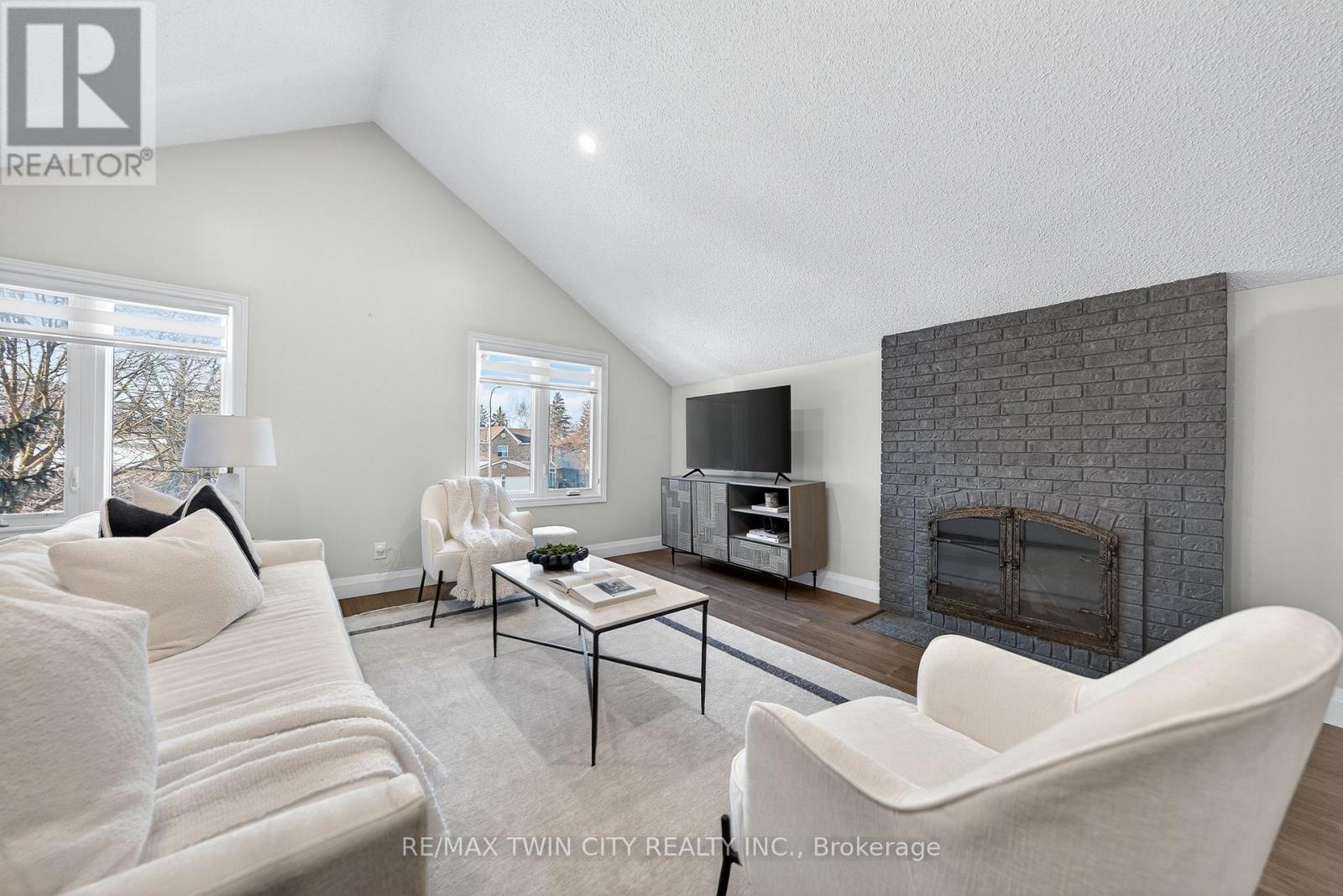 166 Westvale Drive, Waterloo, Ontario  N2T 1C2 - Photo 41 - X12834354